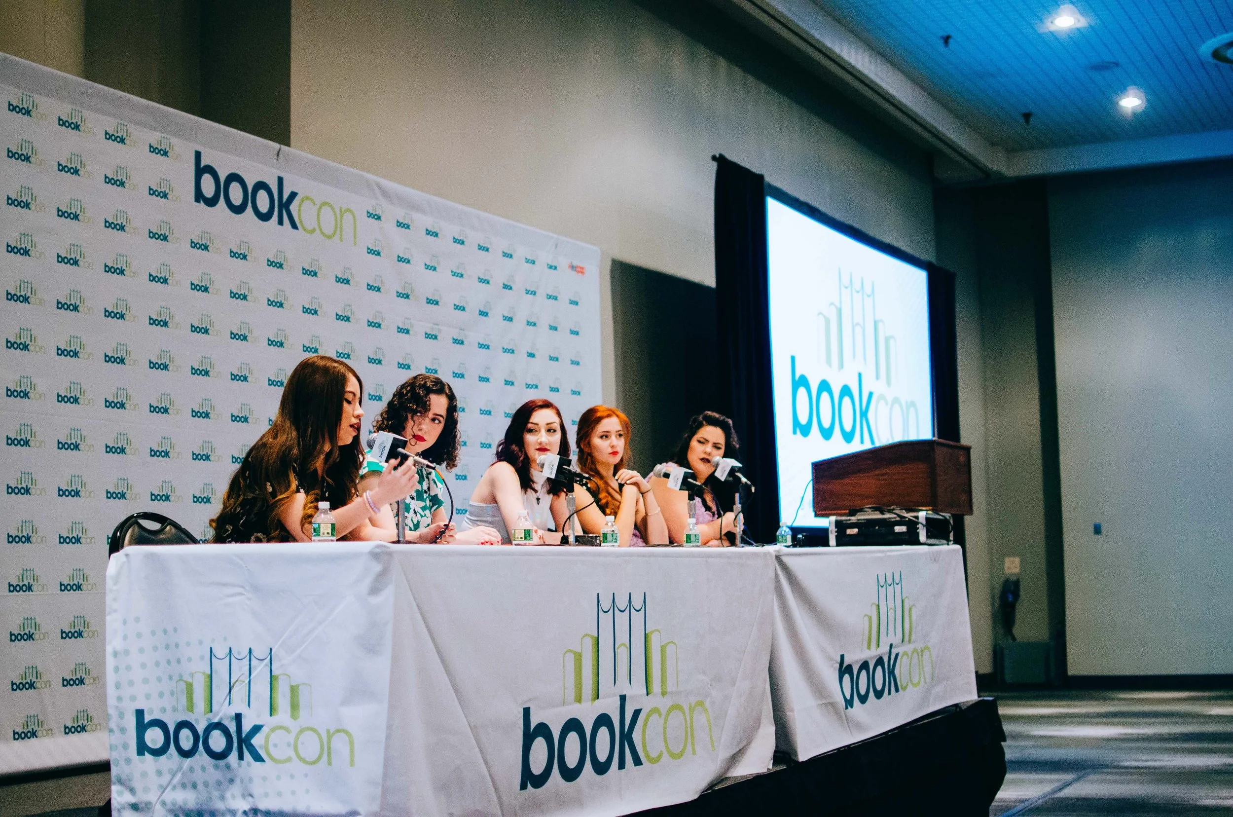 BT208-booktube-panel-bookcon-javits.jpg