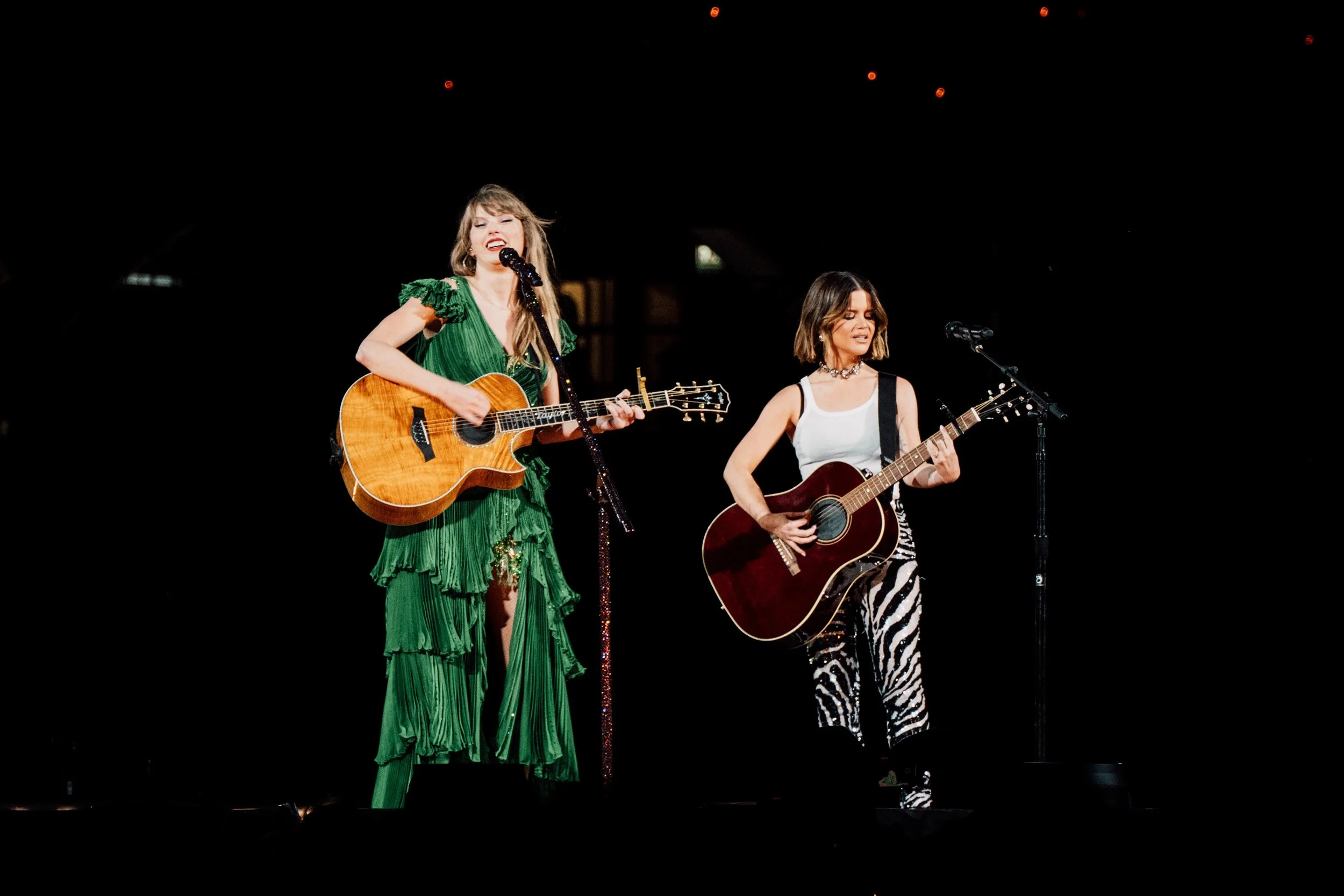 taylor-swift-maren-morris-chicago-surprise-song-eras-tour-3.jpg