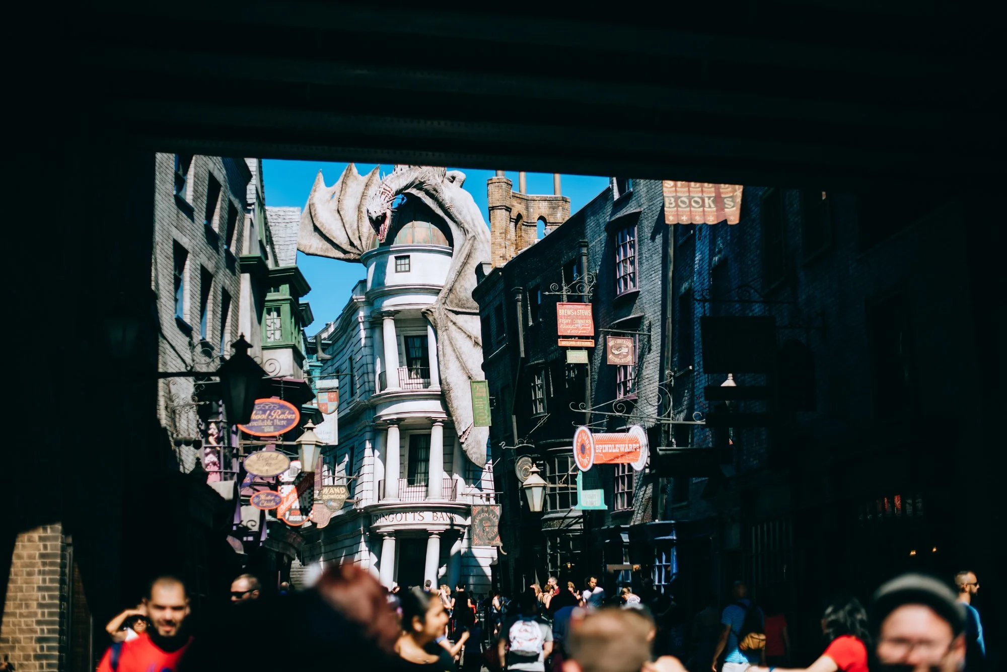 BT93-dragon-on-building-theme-park.jpg