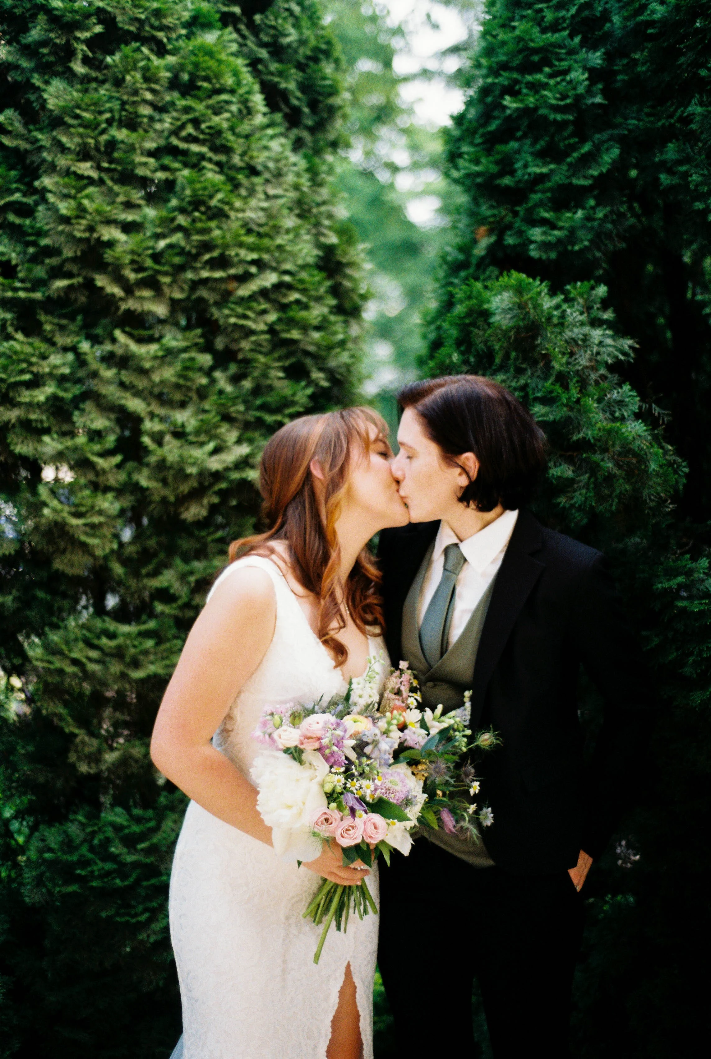 HRF50-brides-kissing-lgbtq-wedding-nashville.jpg