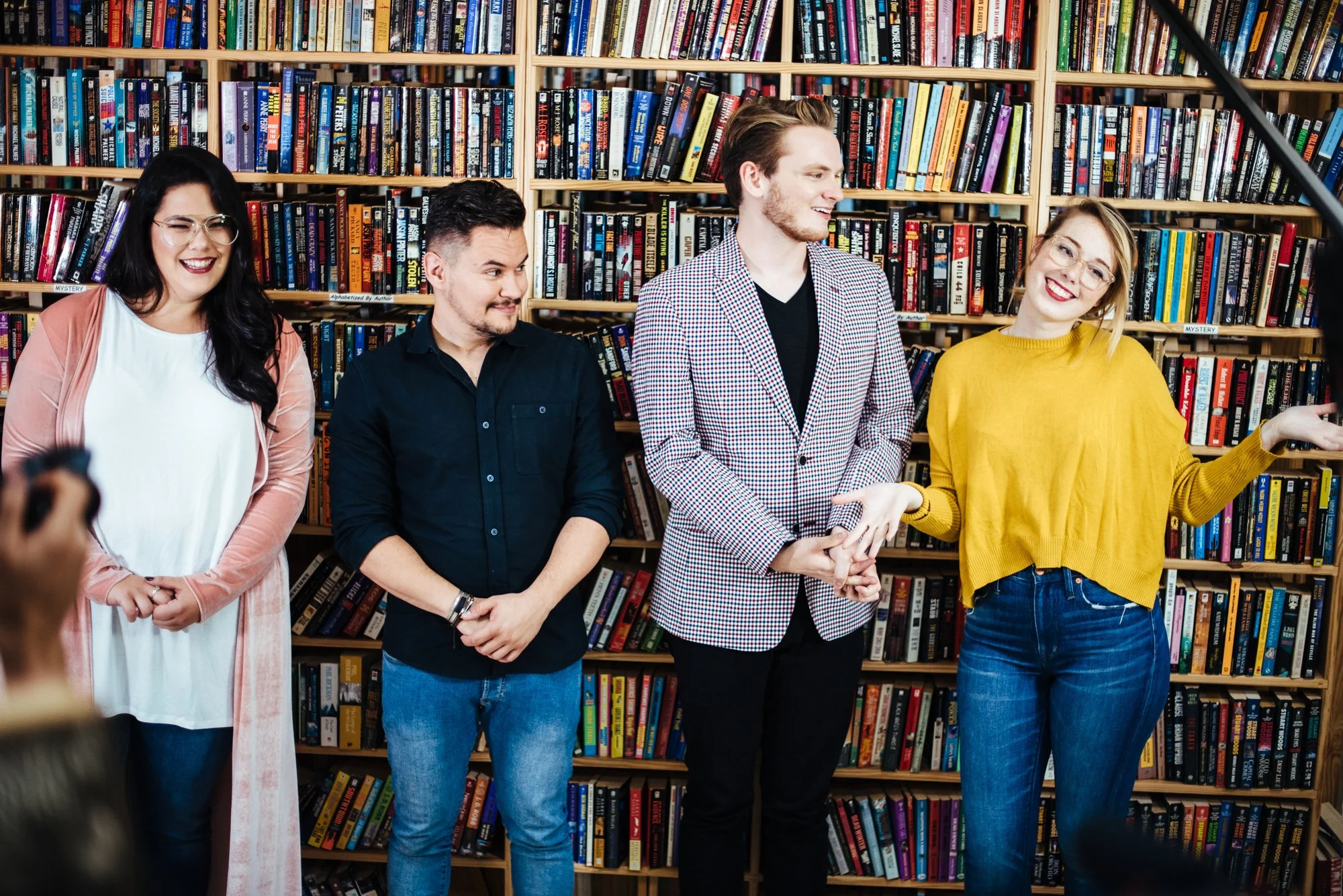 BT232-booktubers-filming-video.jpg