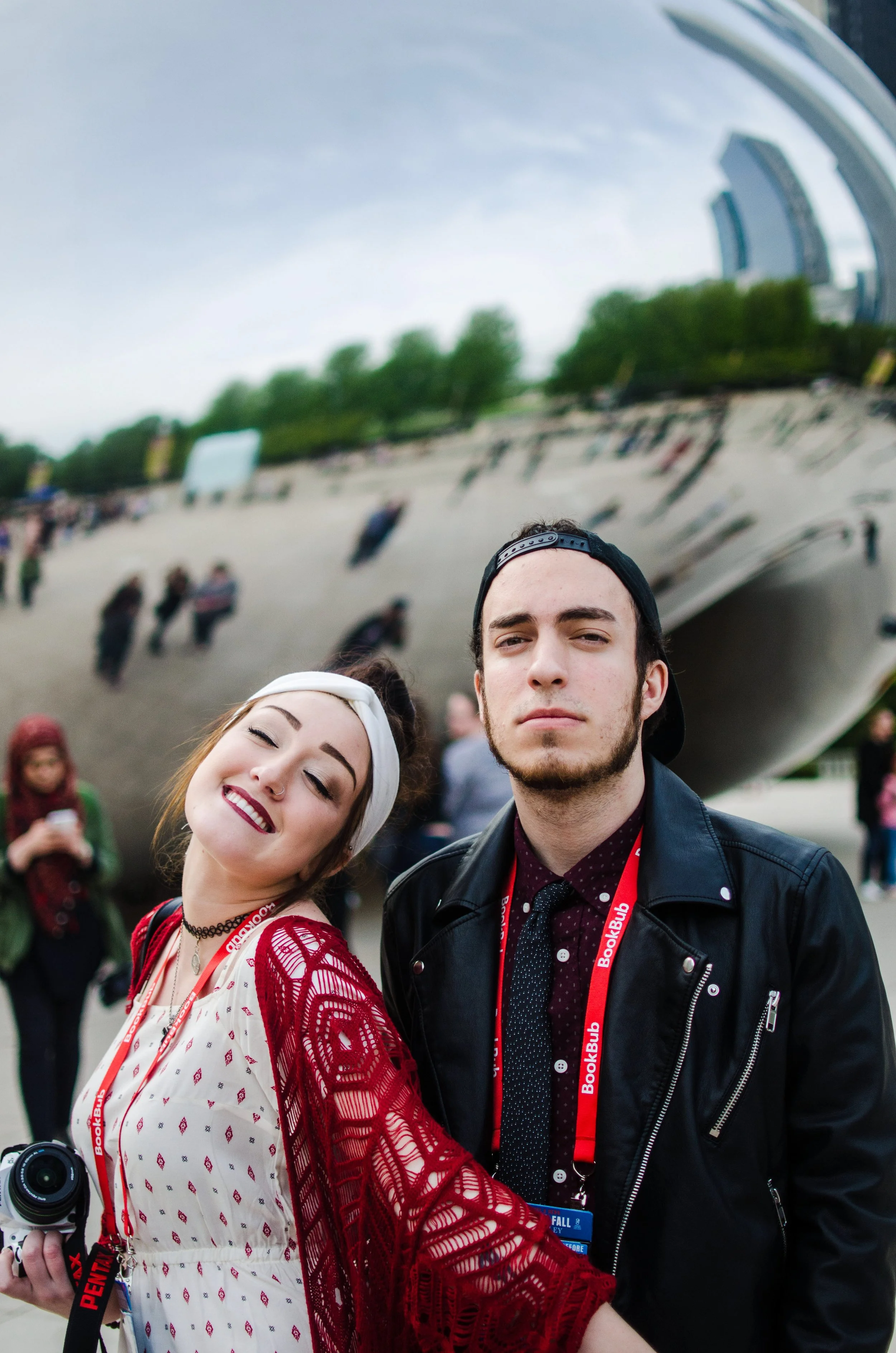 BT35-man-and-woman-in-front-of-chicago-bean.jpg