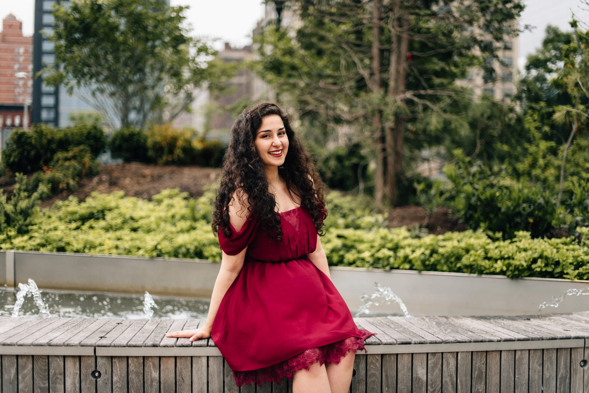 BT52-aclockworkreader-red-dress-by-fountain.jpg