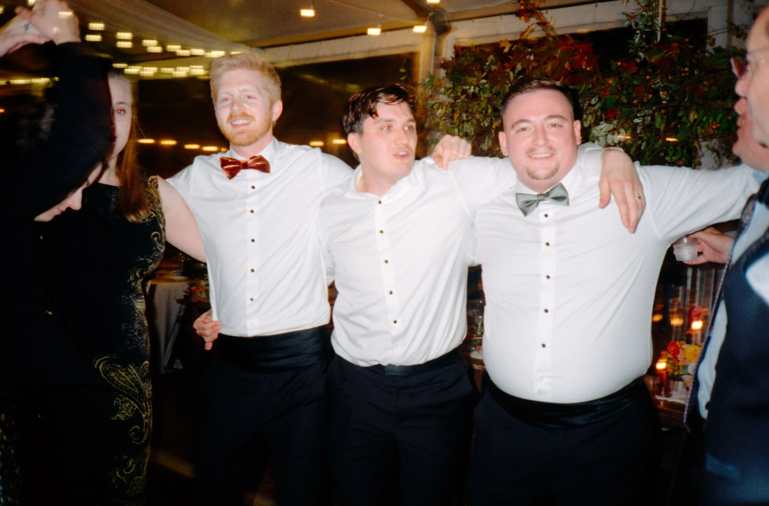 LBW136-groomsmen-dancing-at-wedding-reception.jpg