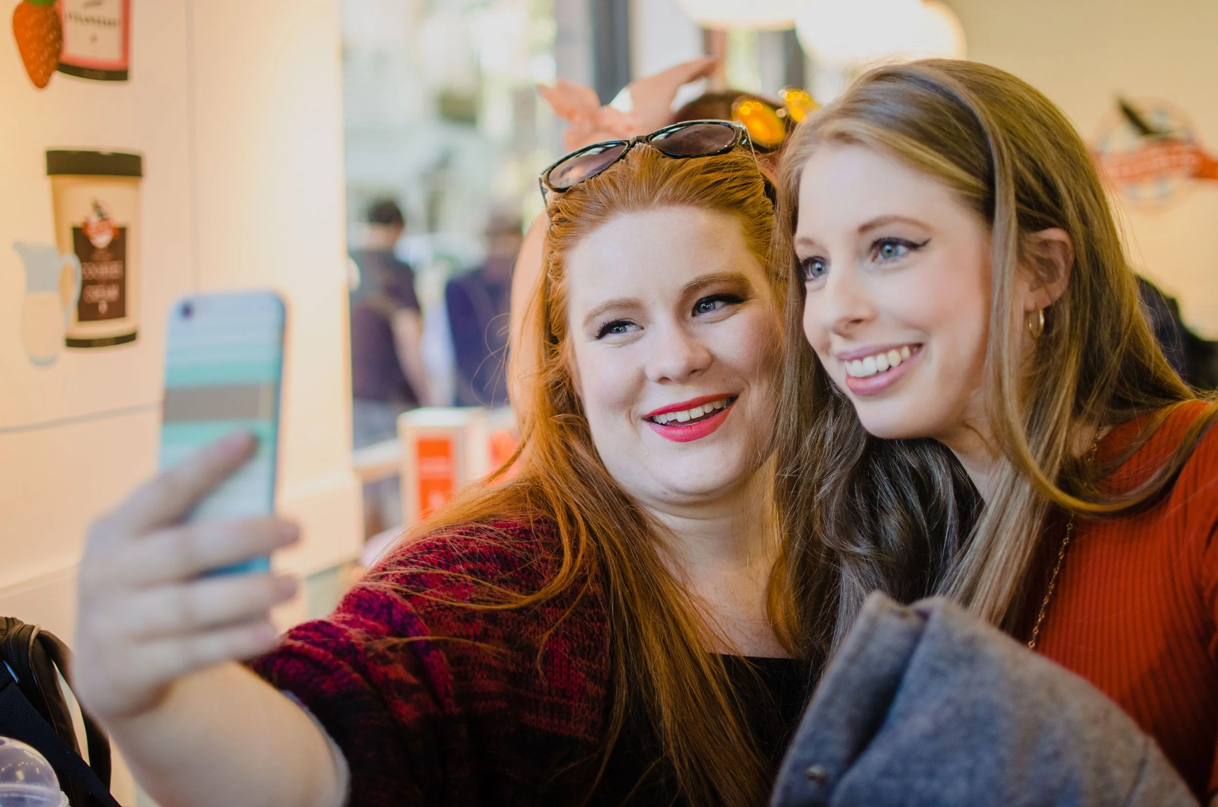 BT5-two-women-taking-a-selfie-iphone.jpg