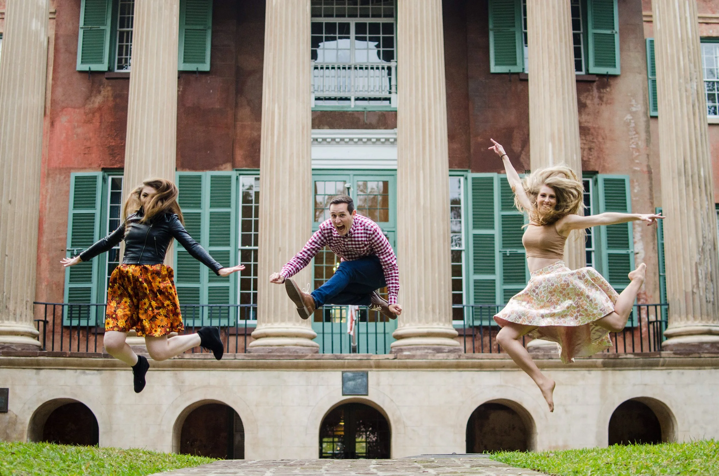 BT136-booksplosion-jumping-charleston.jpg