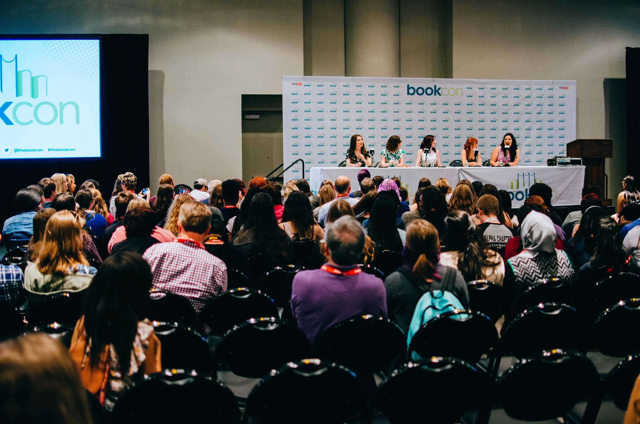 BT206-booktube-panel-bookcon-javits.jpg
