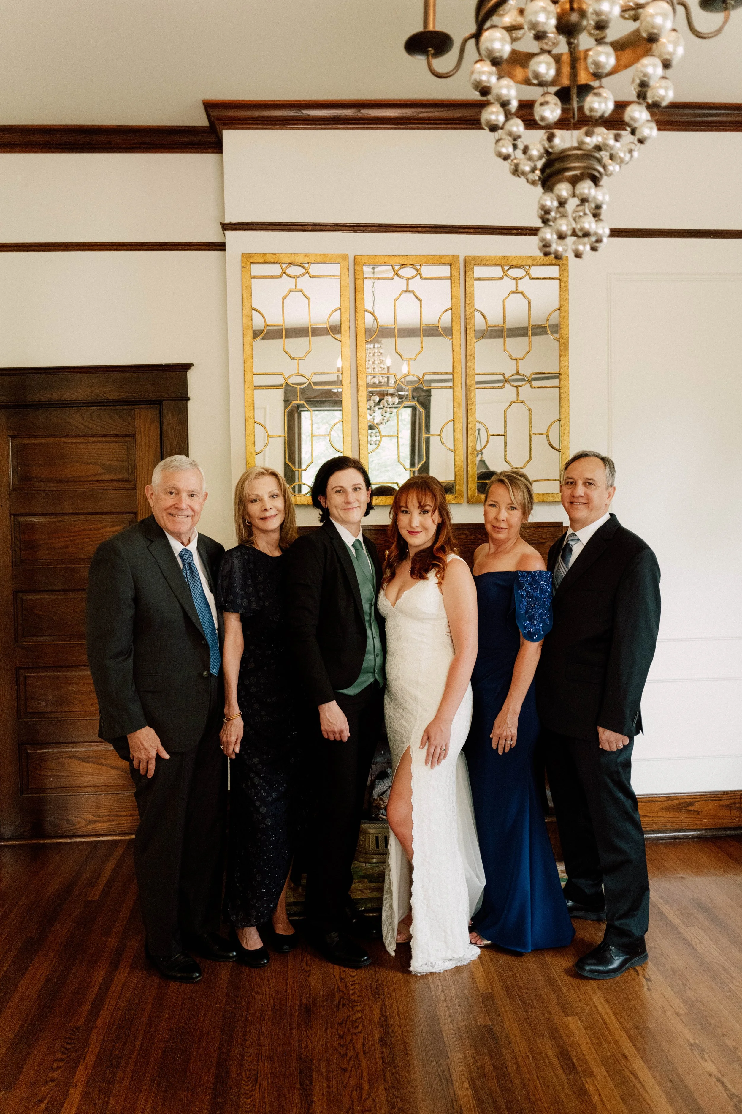 HRD12-family-parents-photo-wedding.jpg