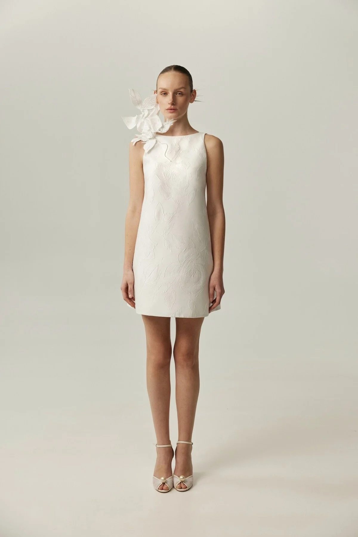 Mira Zwillinger Bridal Spring 2027

Image: Courtesy