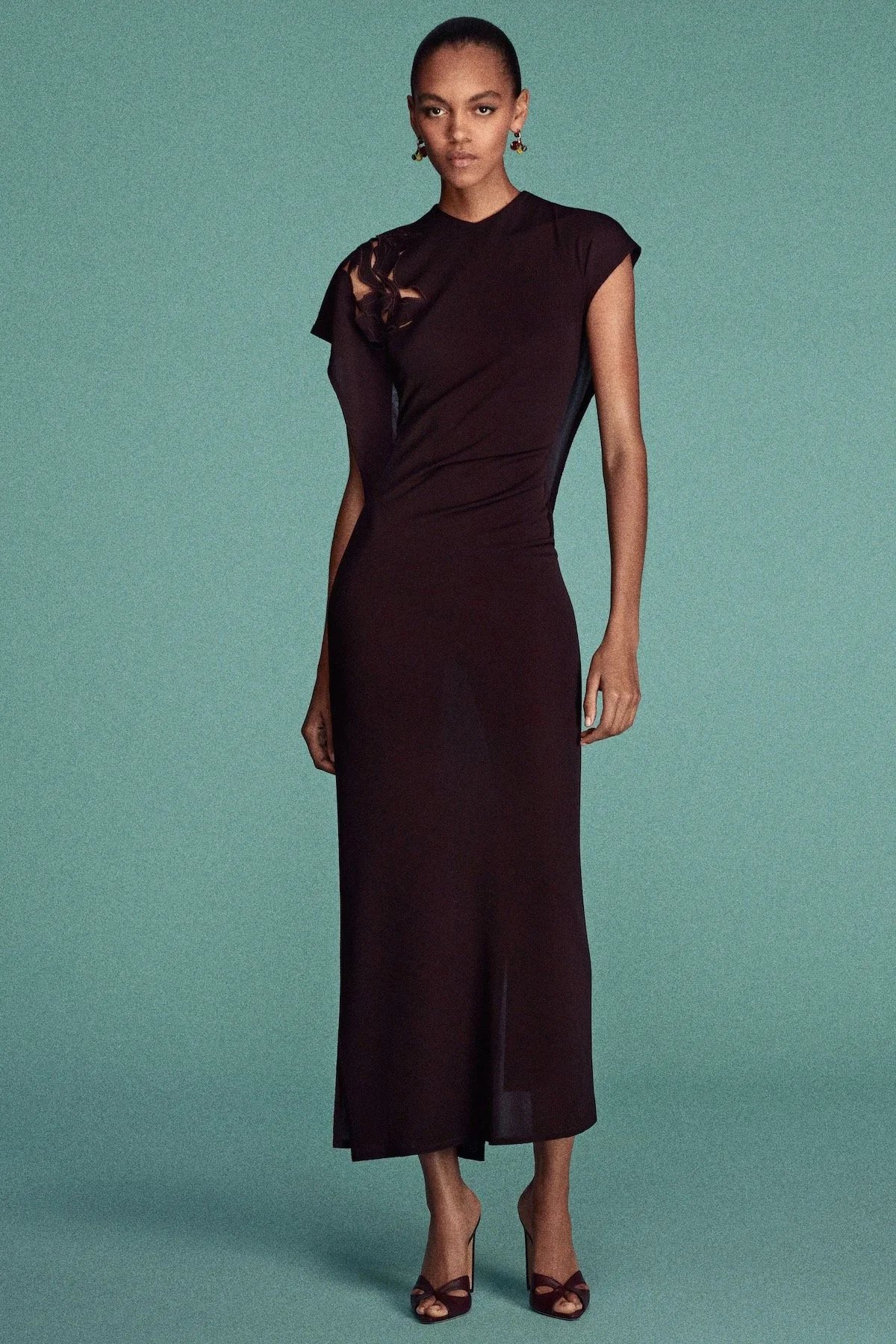Victoria Beckham Pre-Fall 2026

Image: Courtesy