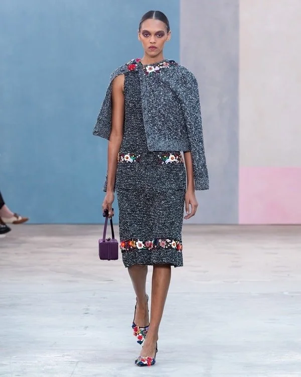 On the Side

Carolina Herrera Fall 2026

Image: Courtesy