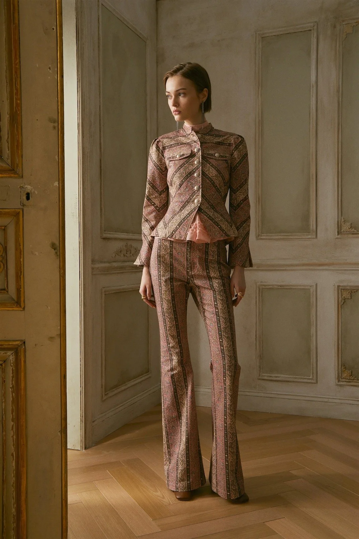 Cinq à Sept Pre-Fall 2026

Image: Courtesy