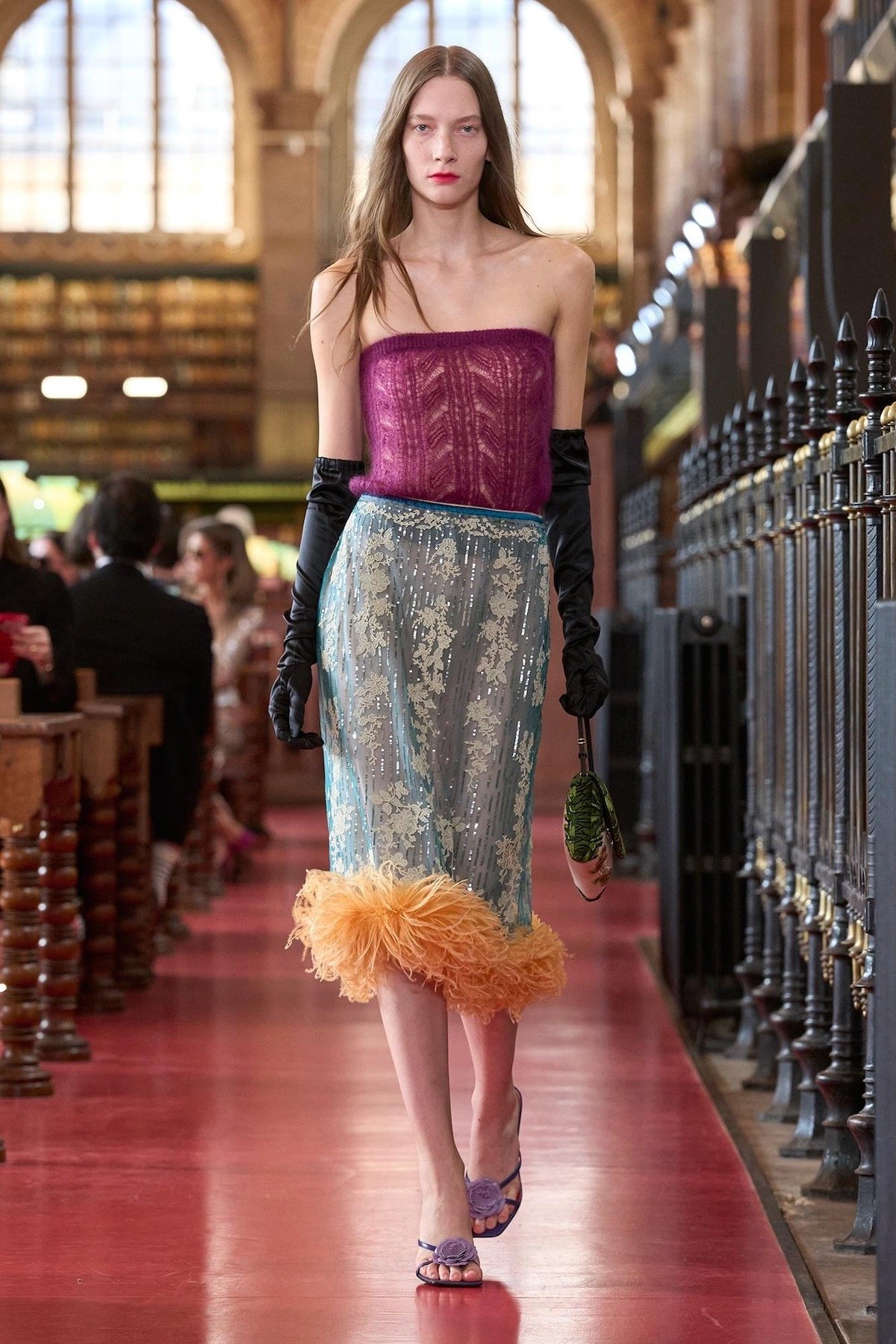 Fits Like a Glove

Valentino Spring 2027

Image: Courtesy