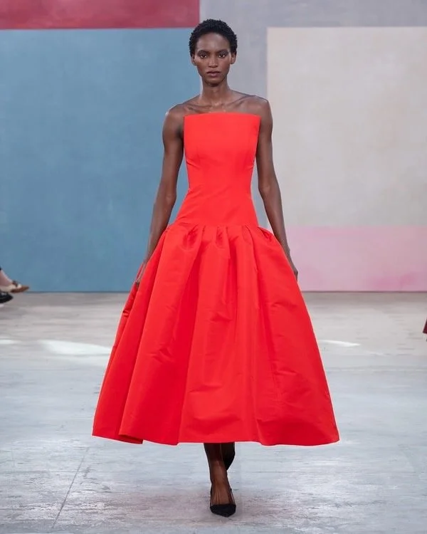 Drop It Like It’s Hot

Carolina Herrera Fall 2026

Image: Courtesy