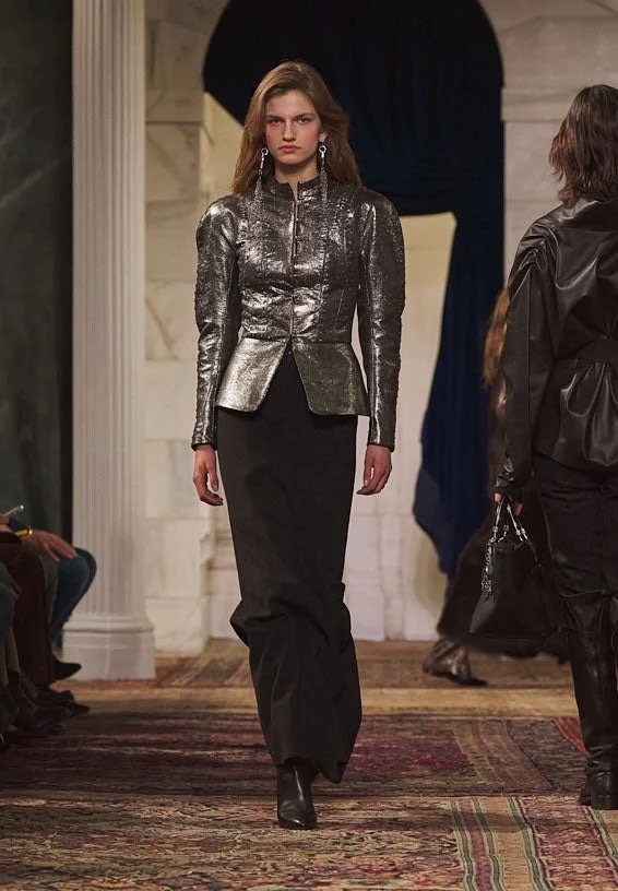 Perfectly Puffy Sleeves

Ralph Lauren Collection Fall 2026

Image: Courtesy