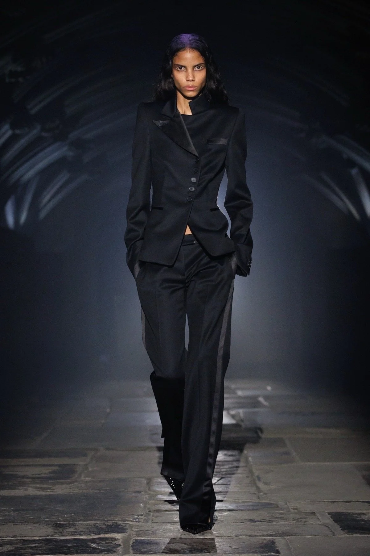 Pop Goes the Collar

McQueen Spring 2027

Image: Courtesy