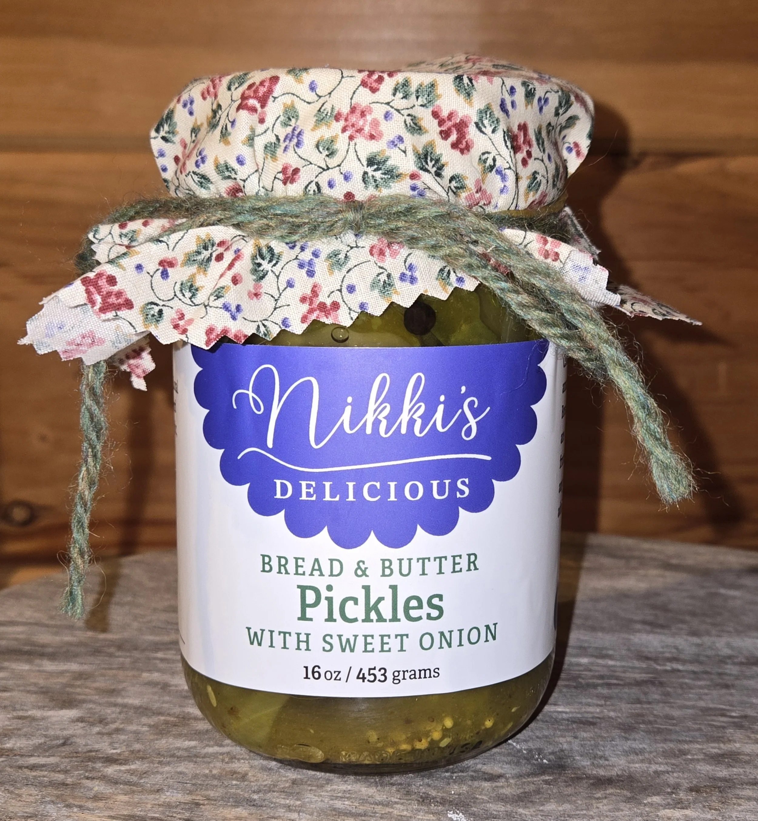 Bread & Butter Pickles with Sweet Onion
