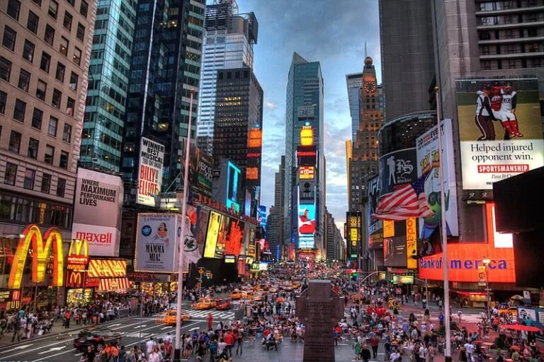 New_york_times_square-768x512.jpg