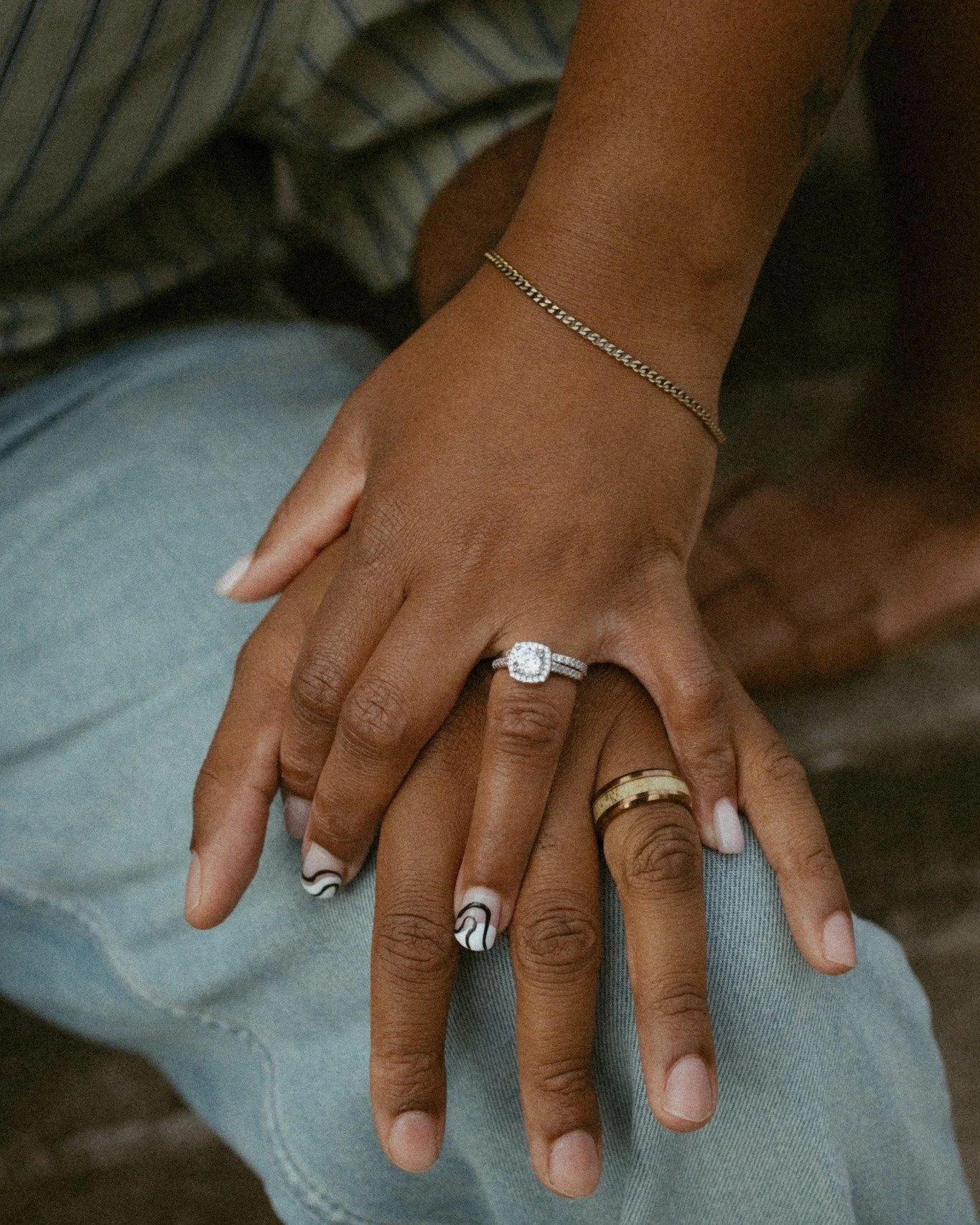 Why can't we get six months of fall?
-
-
-
-
-
-
 #FairbanksAlaska #CinematicPhotography #DetailShots #MilitarySpousePhotographer #CouplesPhotographerAK #EielsonAFB #MilSpouseOwned #FairbanksAK #NorthPoleAK #lifestylephotographer #fallfamilyphotos #c