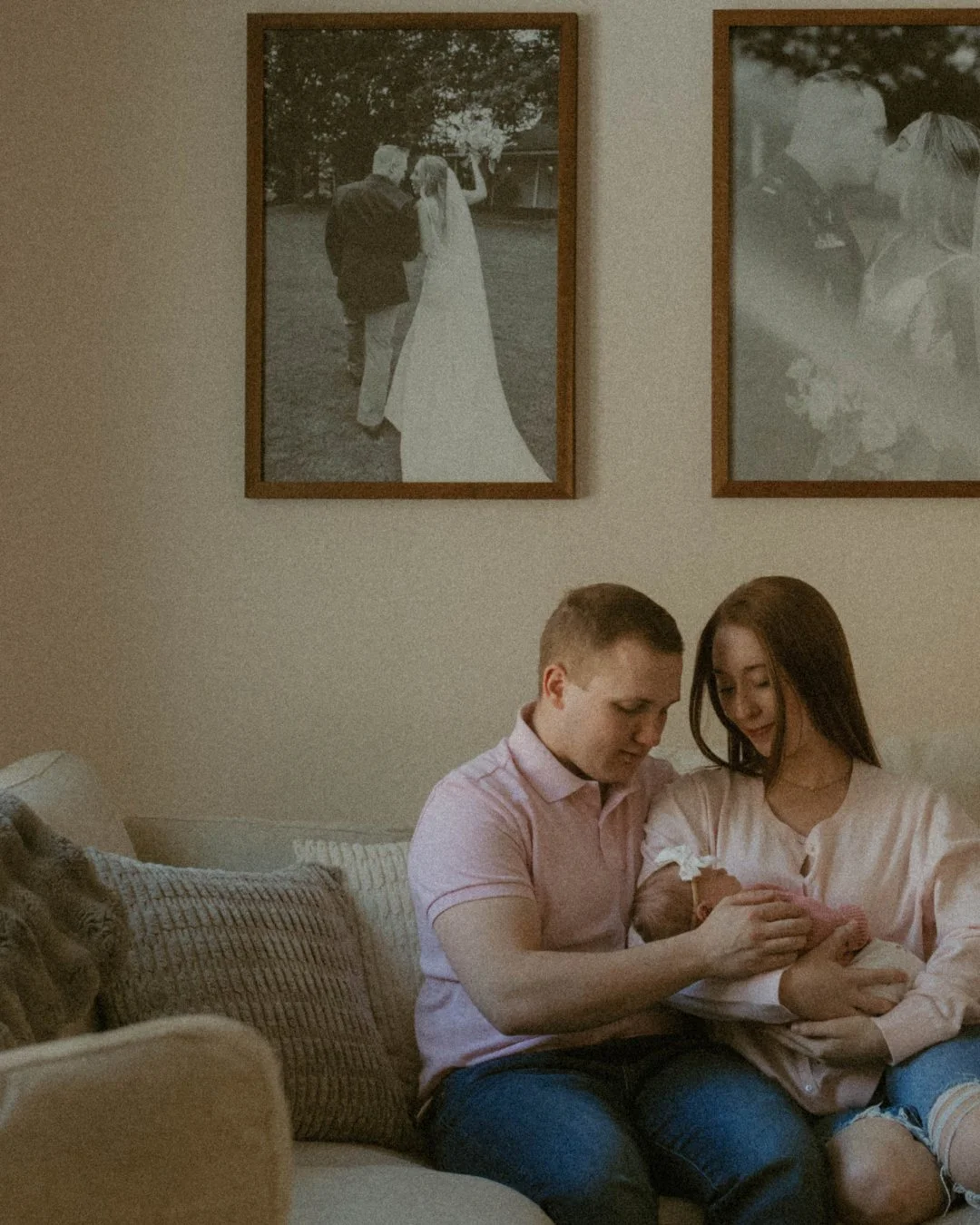 My two favorite things about newborn sessions: watching new parents with their baby and the little details that come with it.