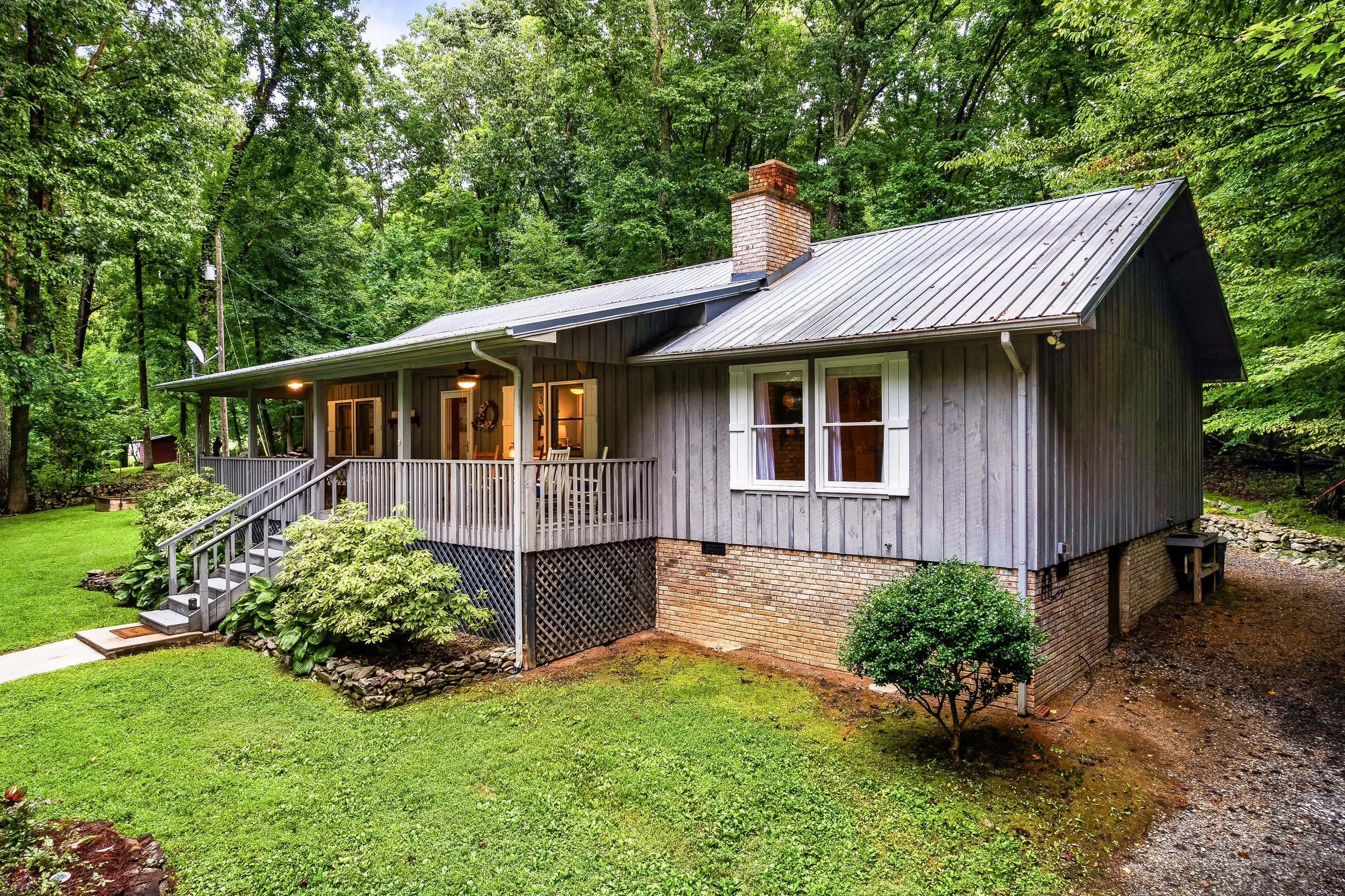 Outside- Peace In The Valley.jpeg