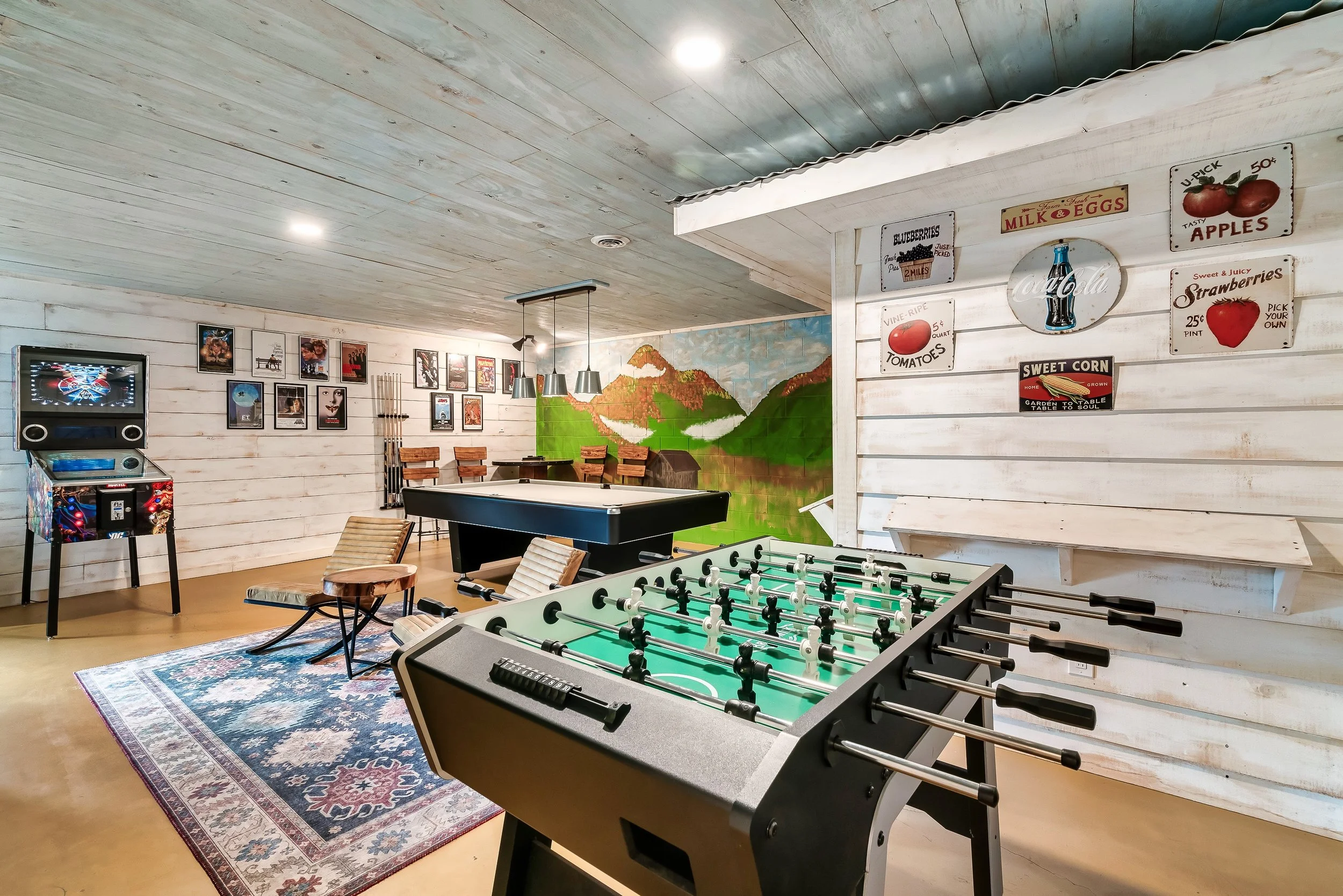 Main Cabin Game Room- Wears Cove.jpeg