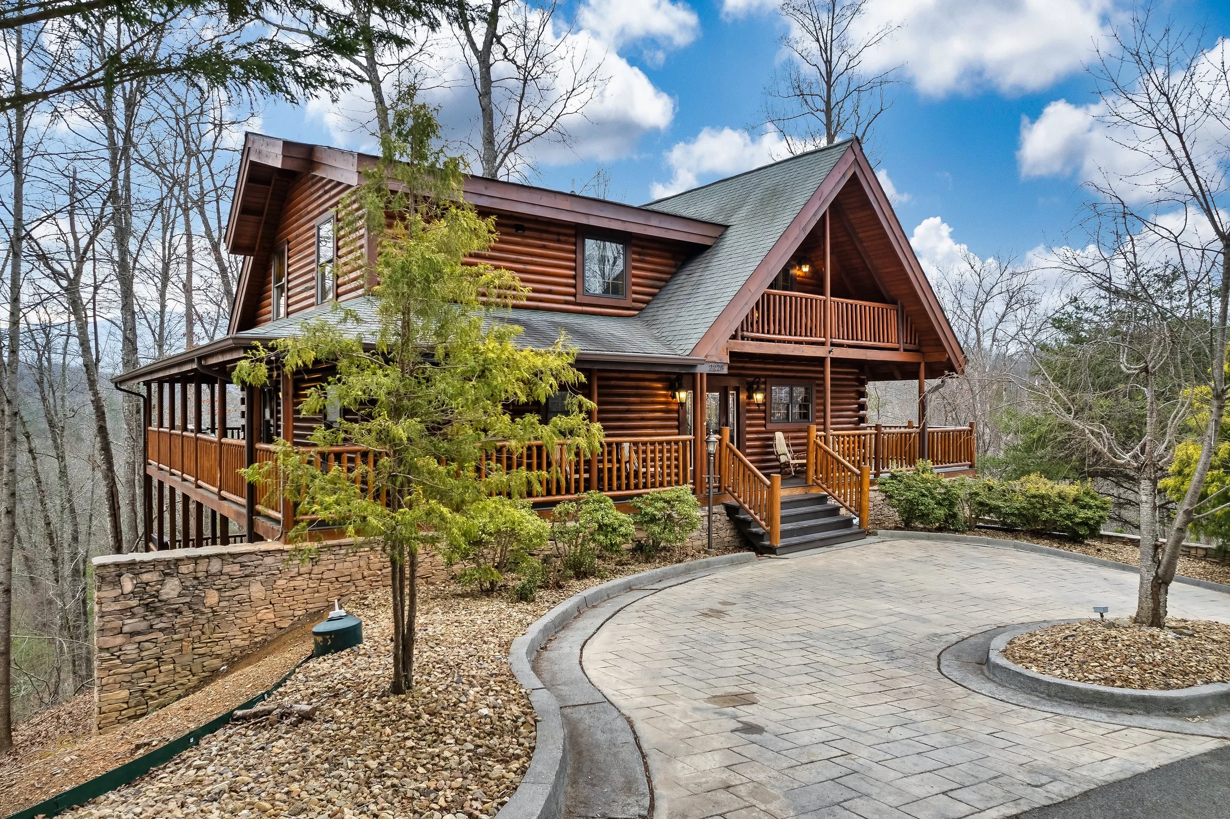 Outside- Legend.jpeg