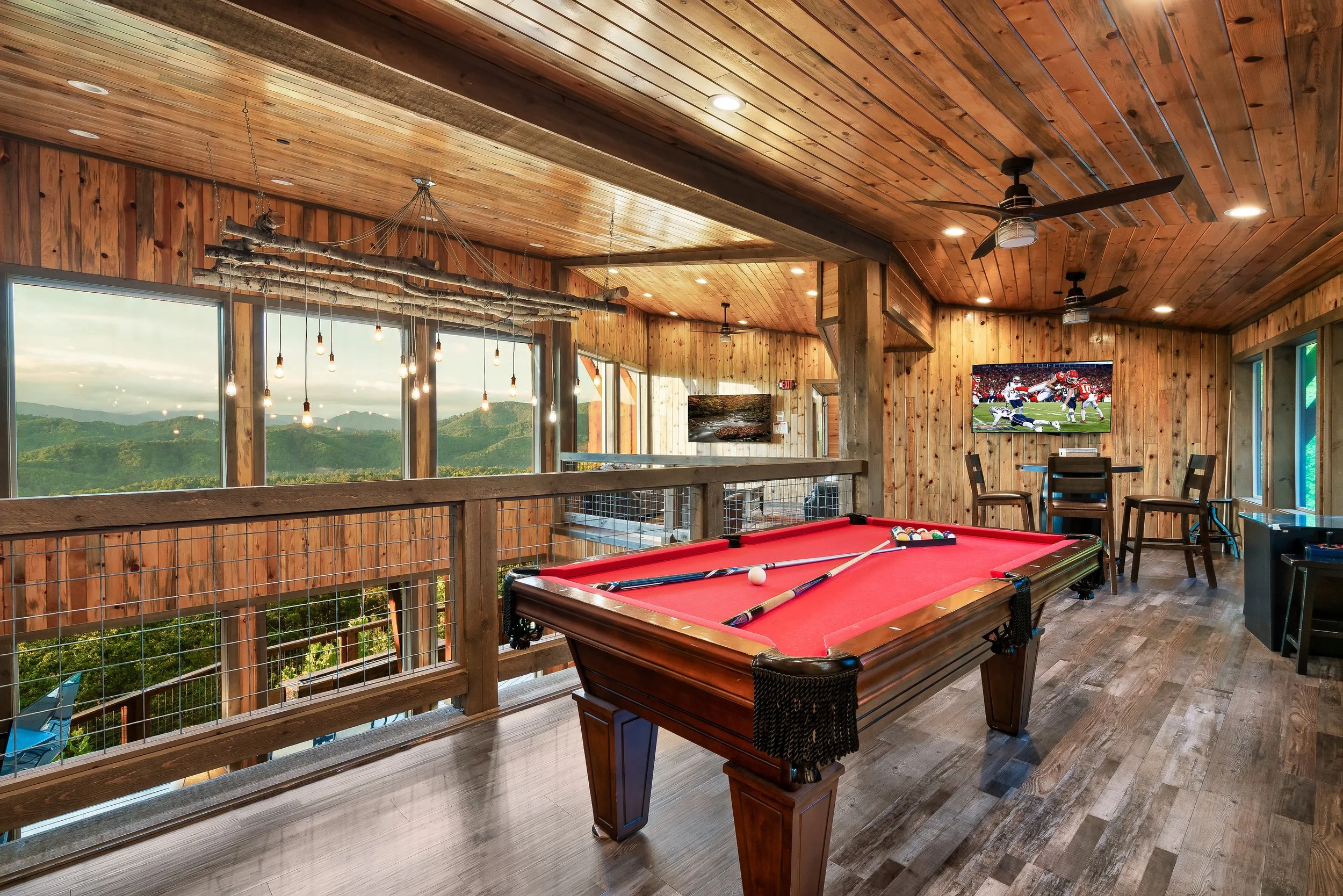 Game Room- Sky River Lodge.jpeg