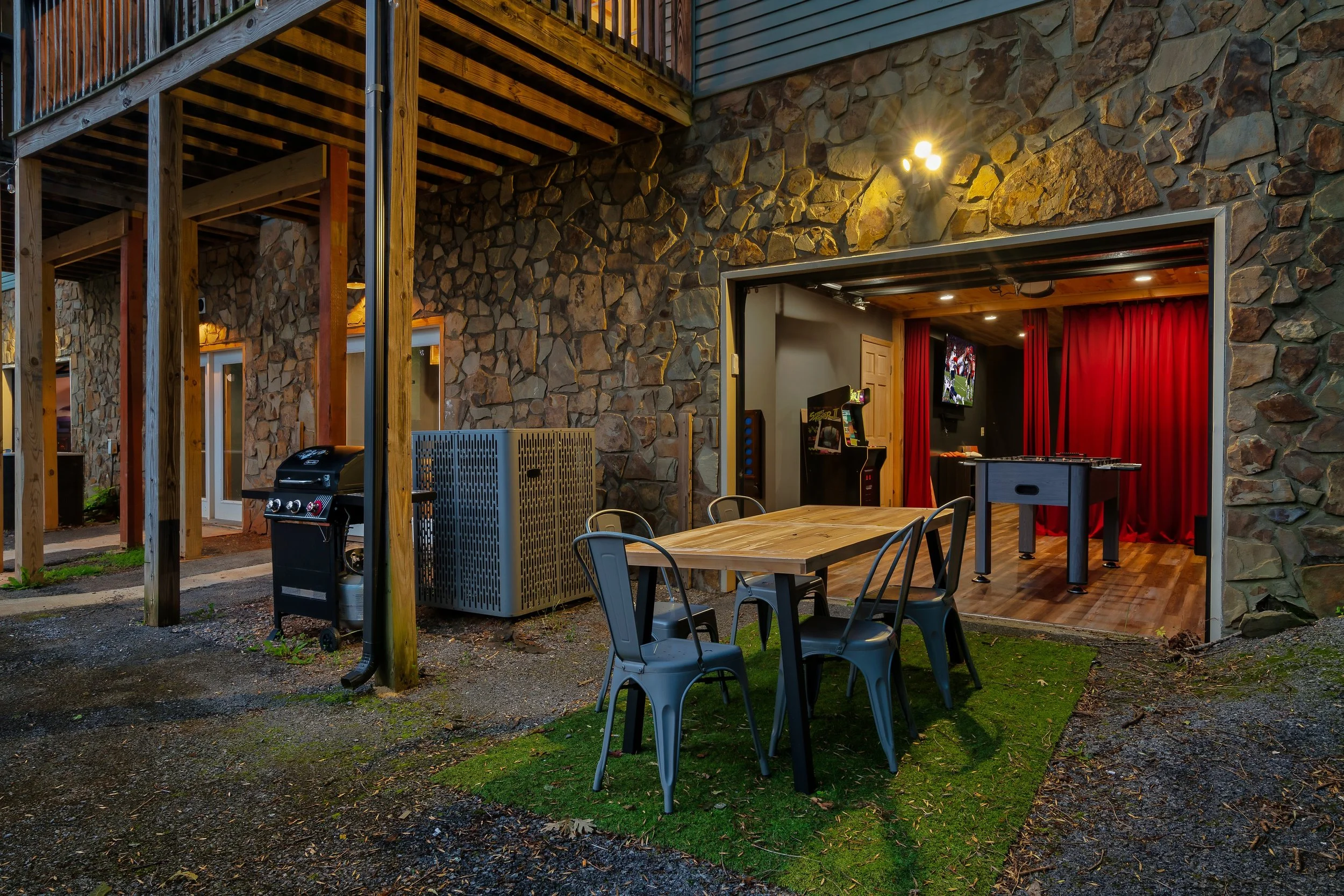 Back Yard- Twin Smoky Lodge.jpeg