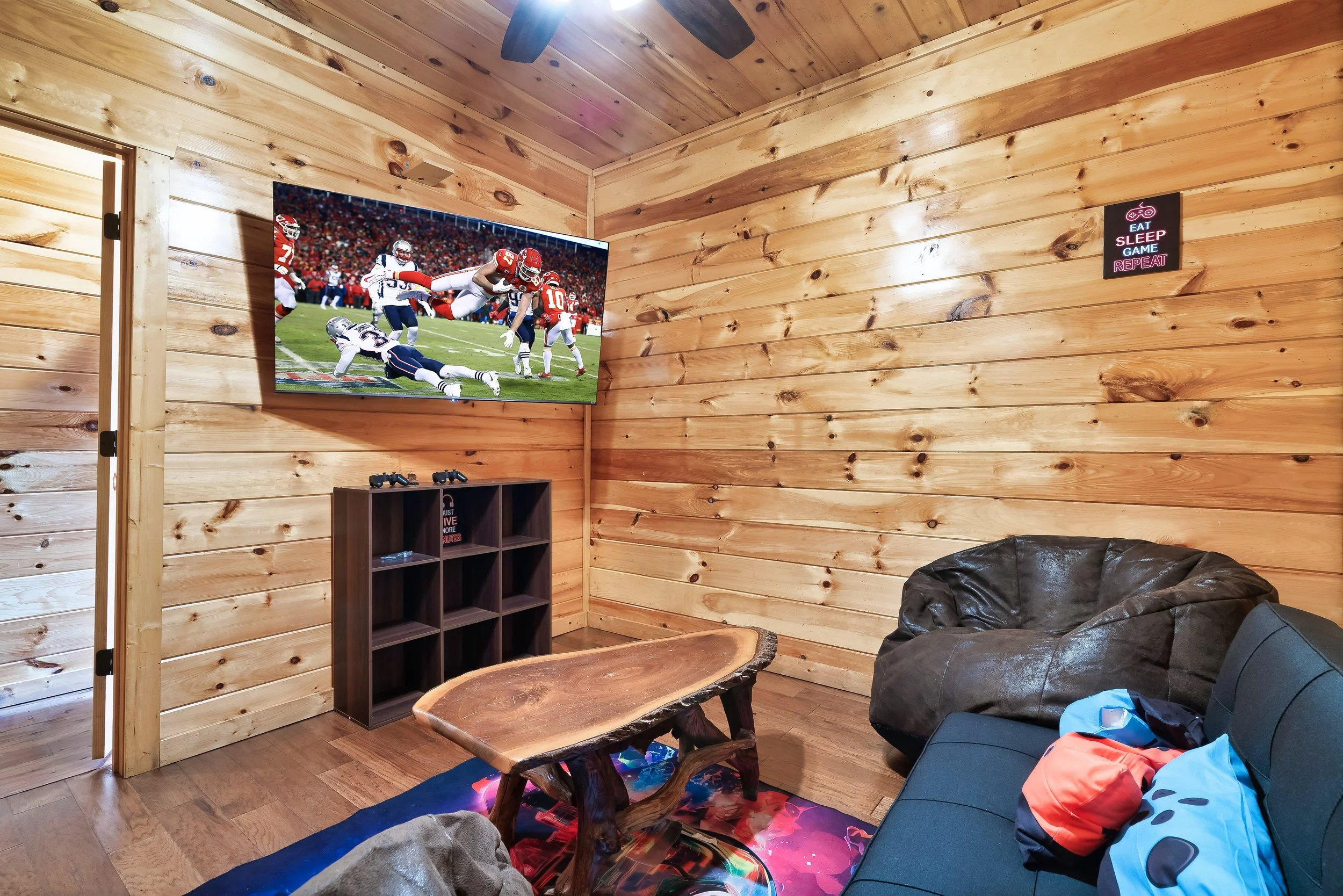 Gaming Room- Sky Vista.jpeg