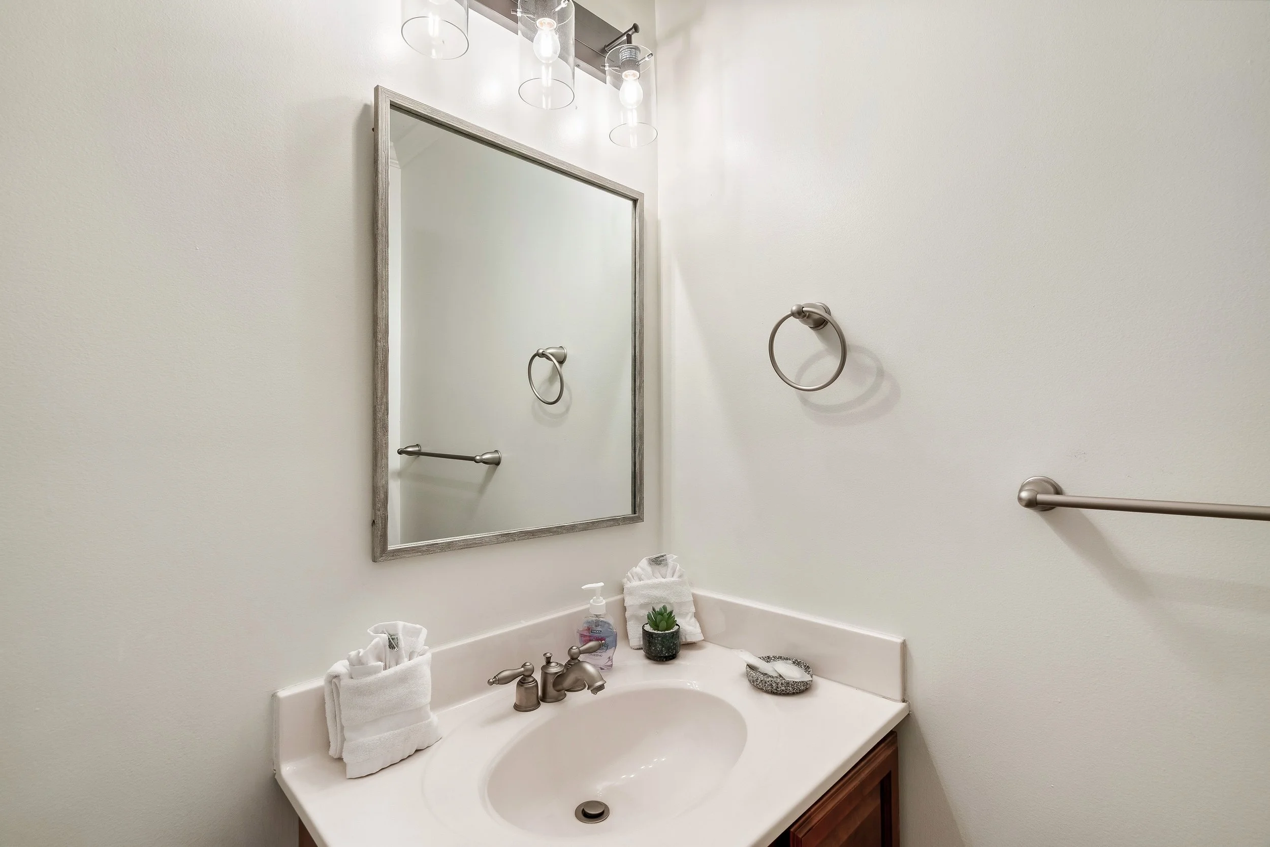 Bathroom 1 Main Level- Twin Smoky Lodge.jpeg