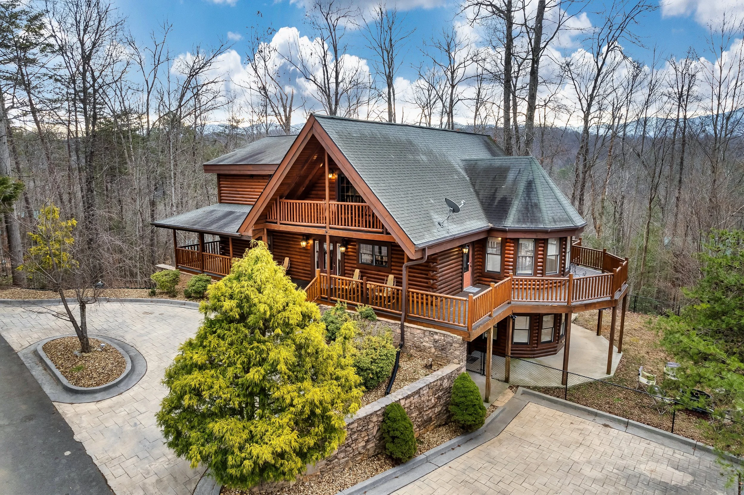 Outside- Legend.jpeg