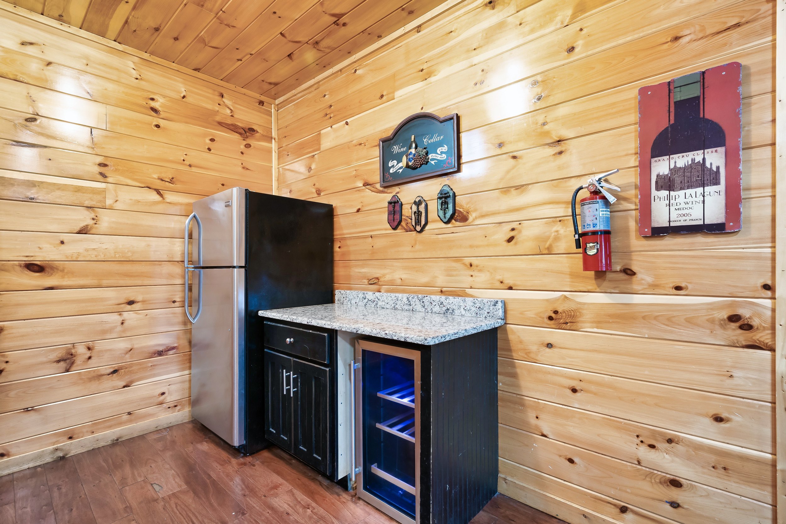 Kitchenette Lower Level- Sky Vista.jpeg