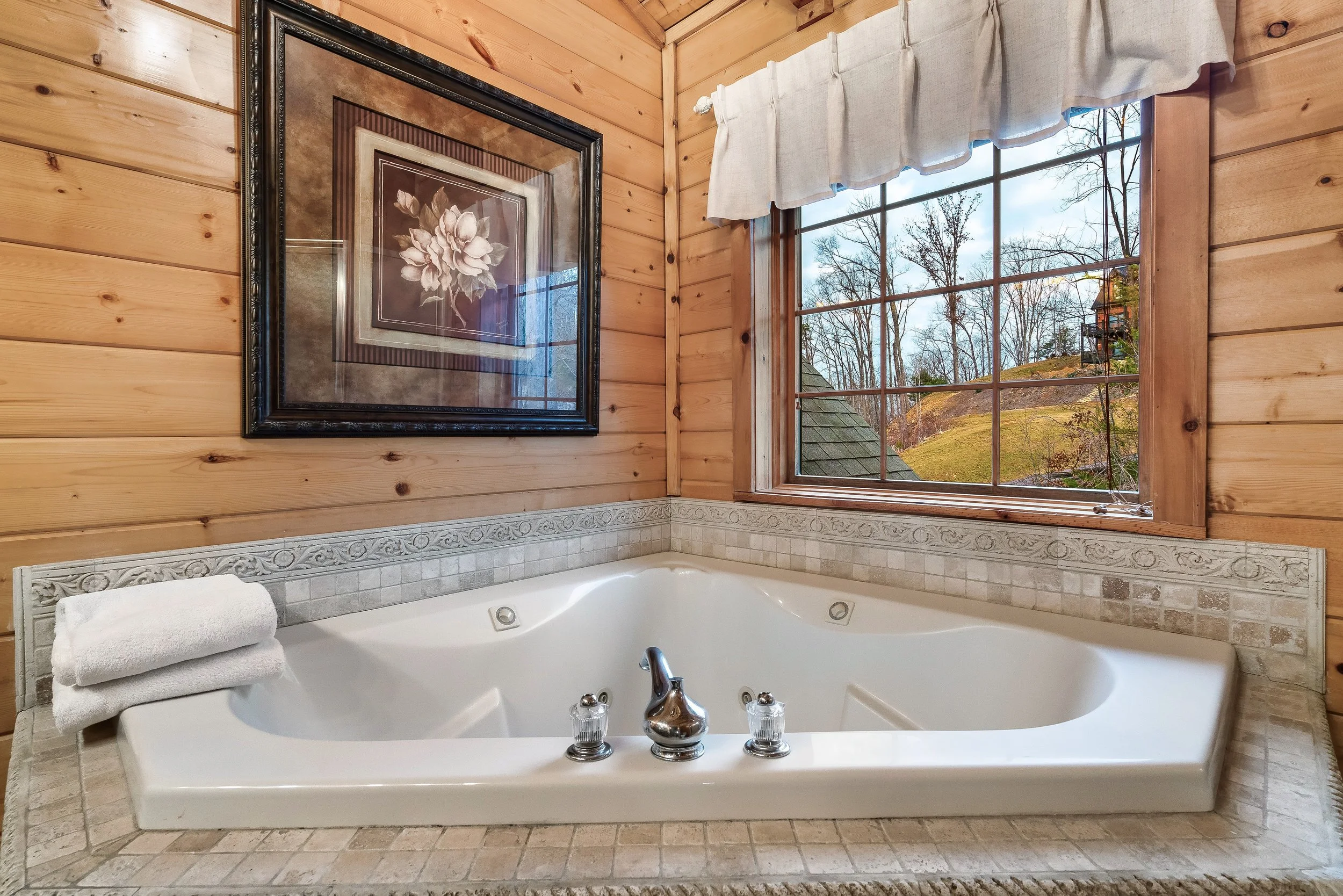 Bathroom 4- Legend.jpeg