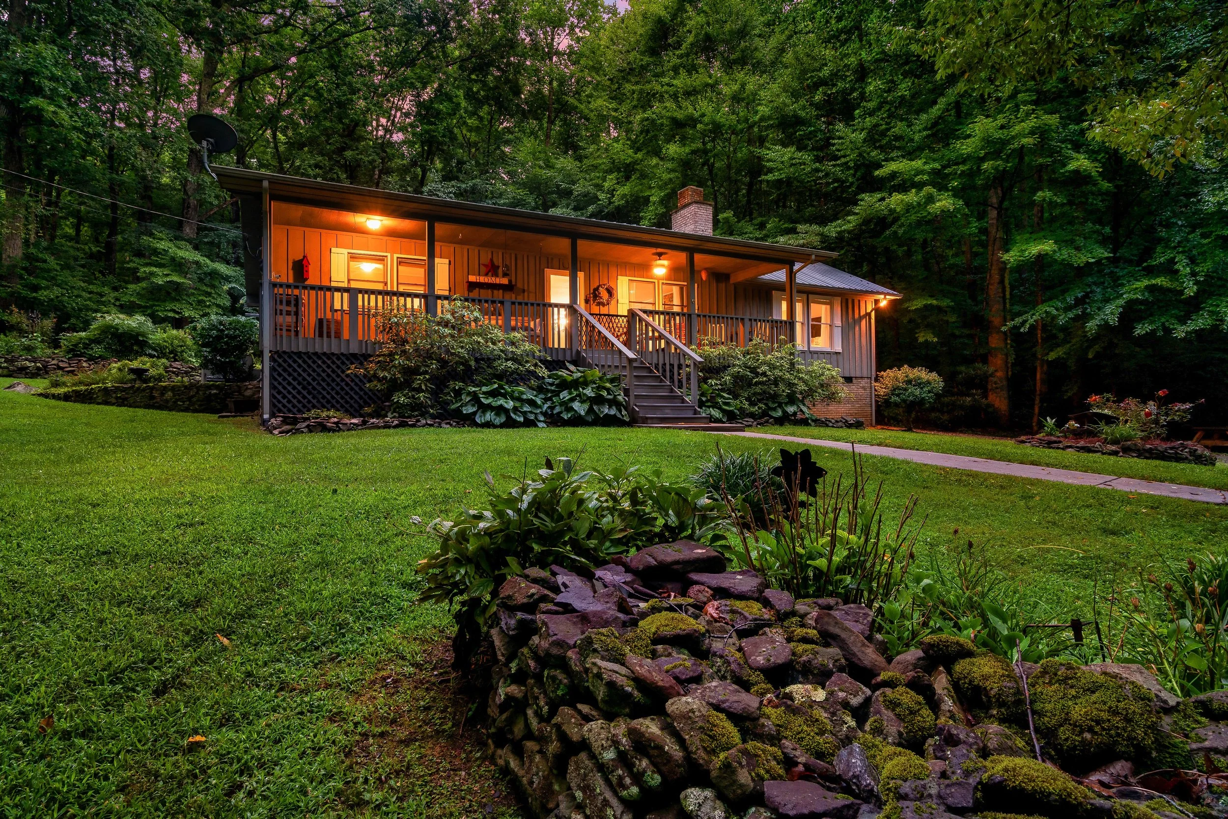 Outside- Peace In The Valley.jpeg