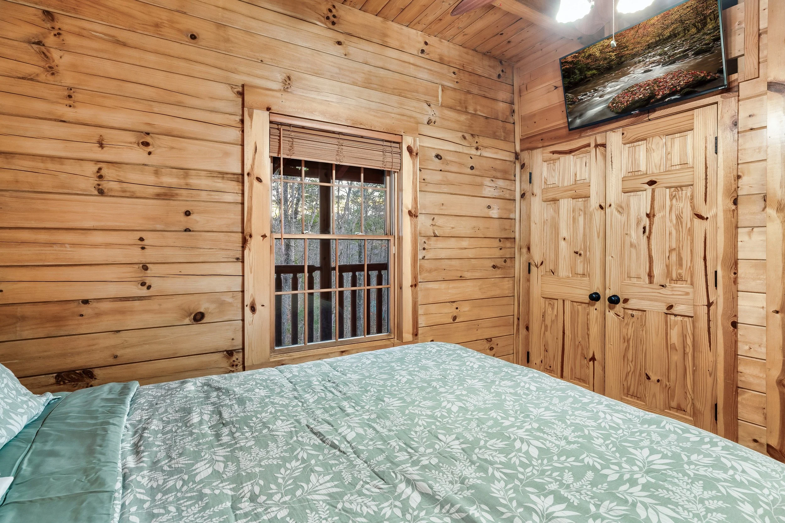 Bedroom 2 Main Level- Legend.jpeg