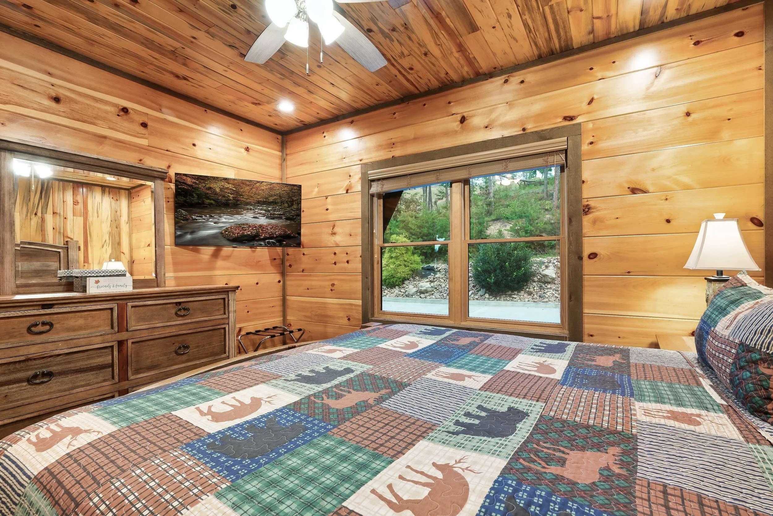 Bedroom 2 Main Level- Sky River Lodge.jpeg
