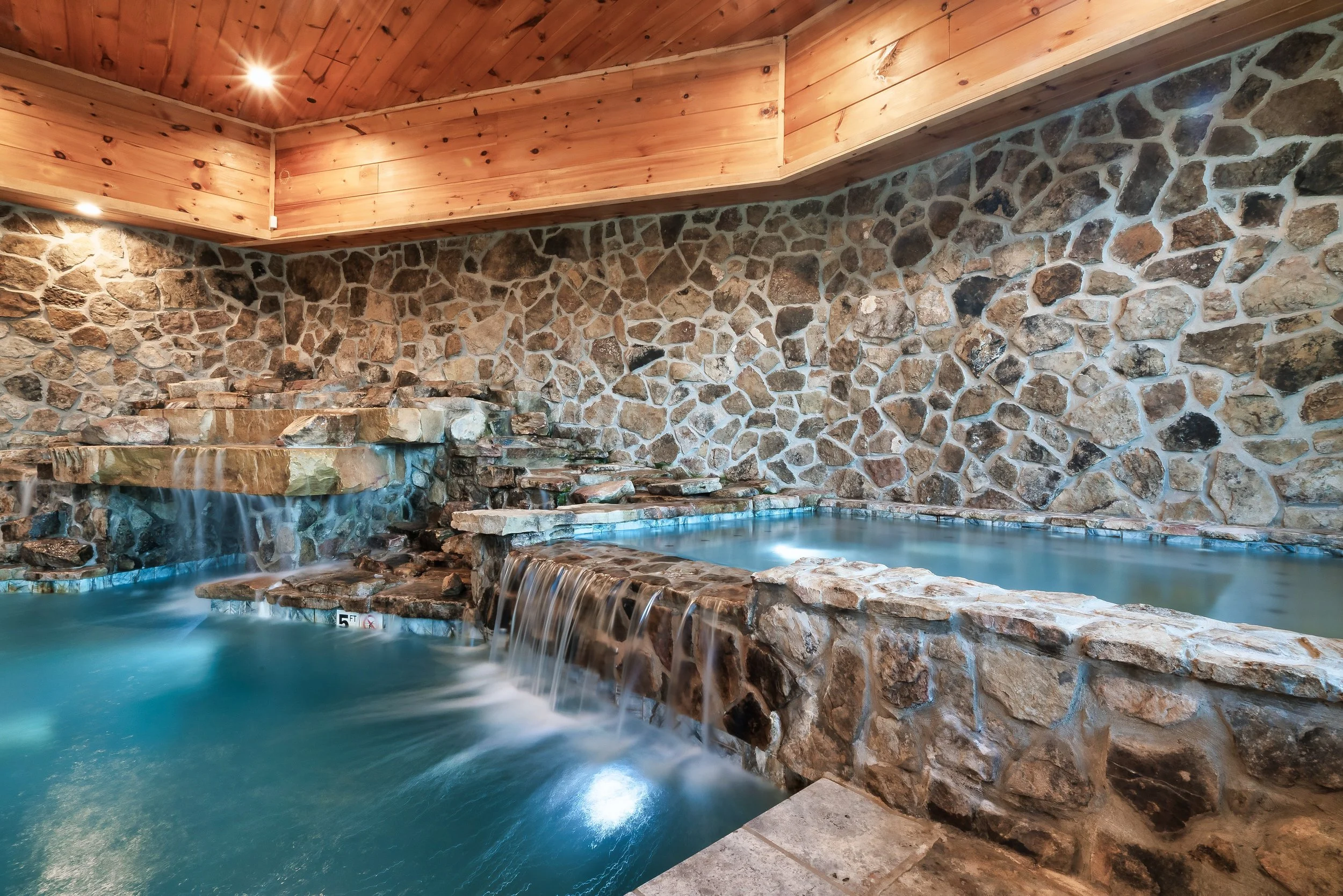 Pool- Sky River Lodge.jpeg