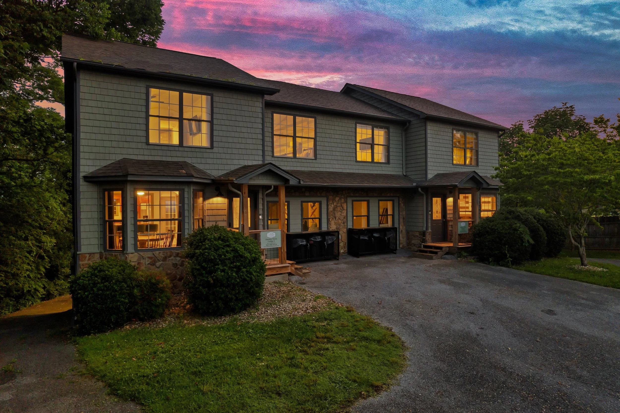 Front- Twin Smoky Lodge.jpeg