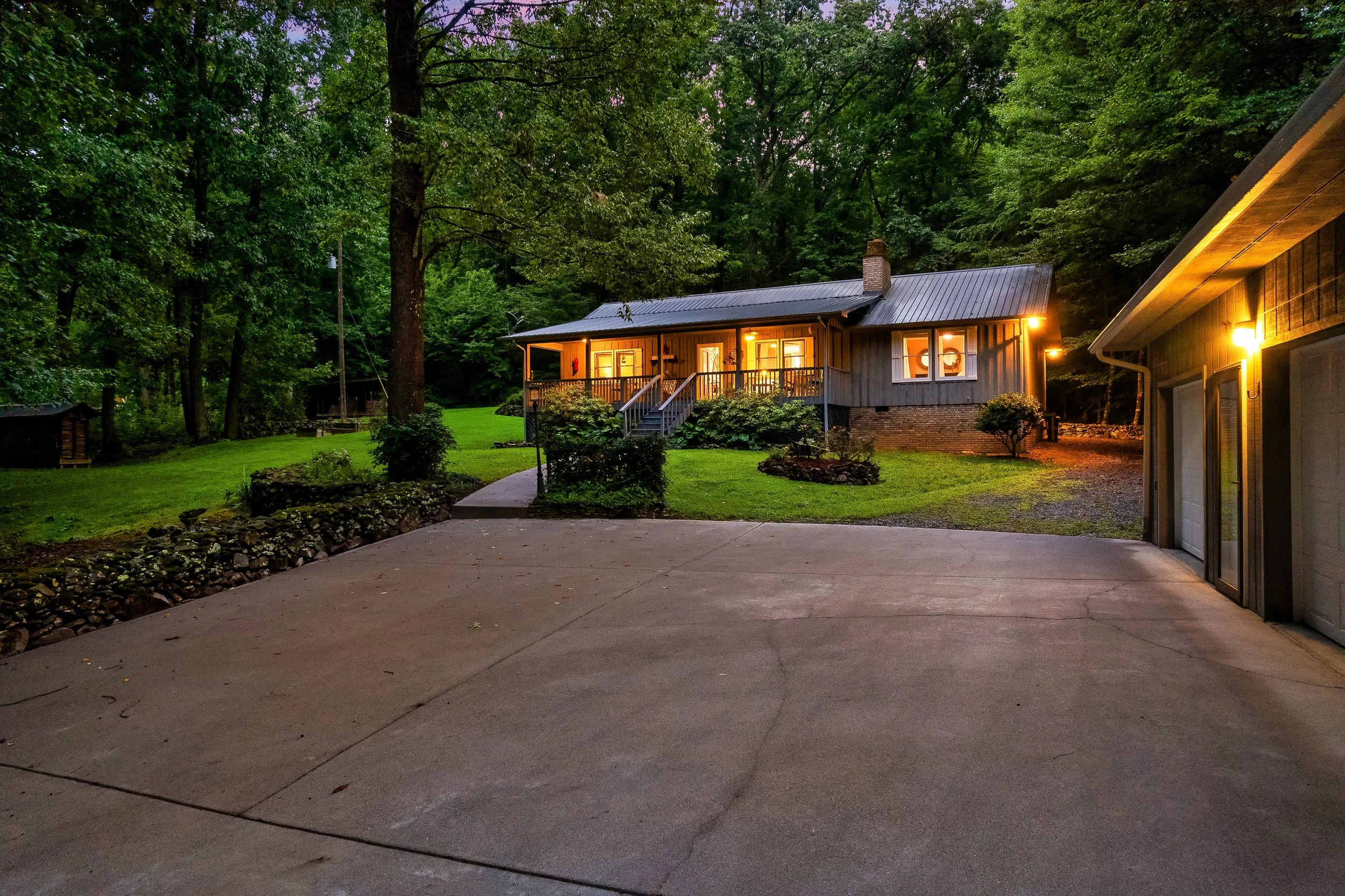 Outside- Peace In The Valley.jpeg