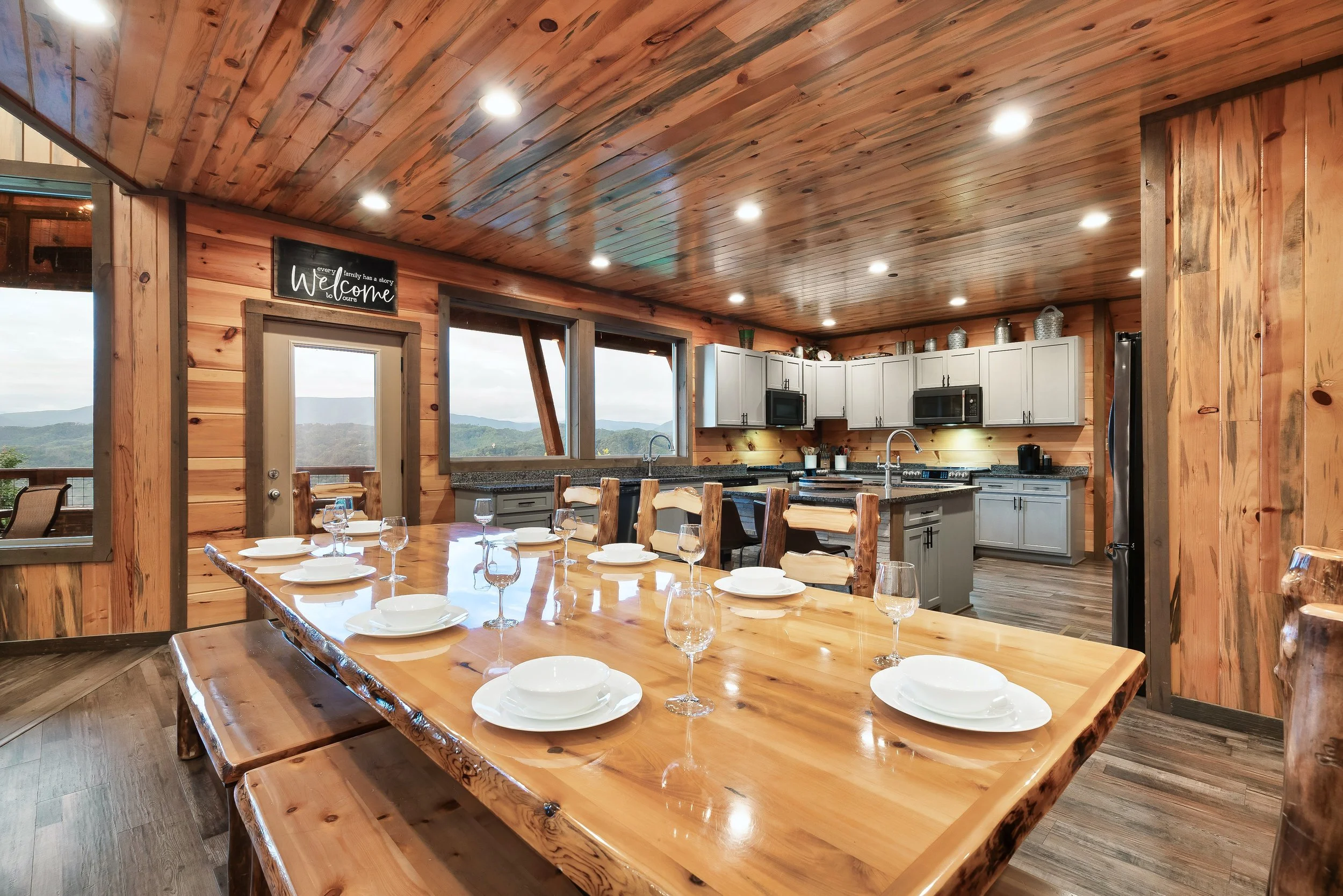 Dining Room and Kitchen- Sky River Lodge.jpeg