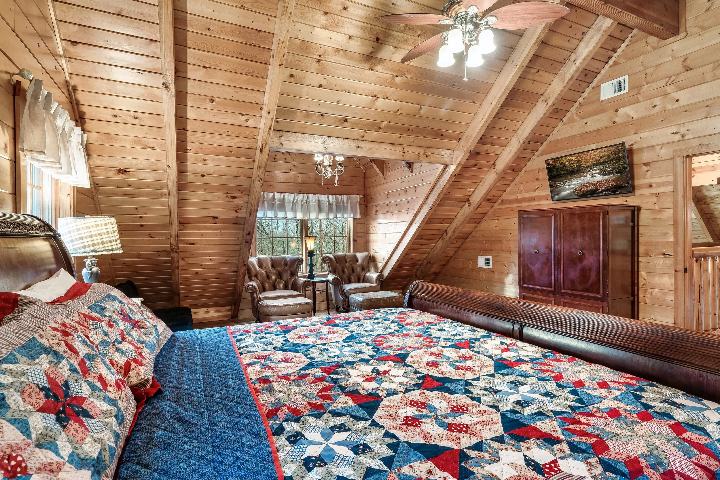 Bedroom 3 Upper Level- Legend.jpeg