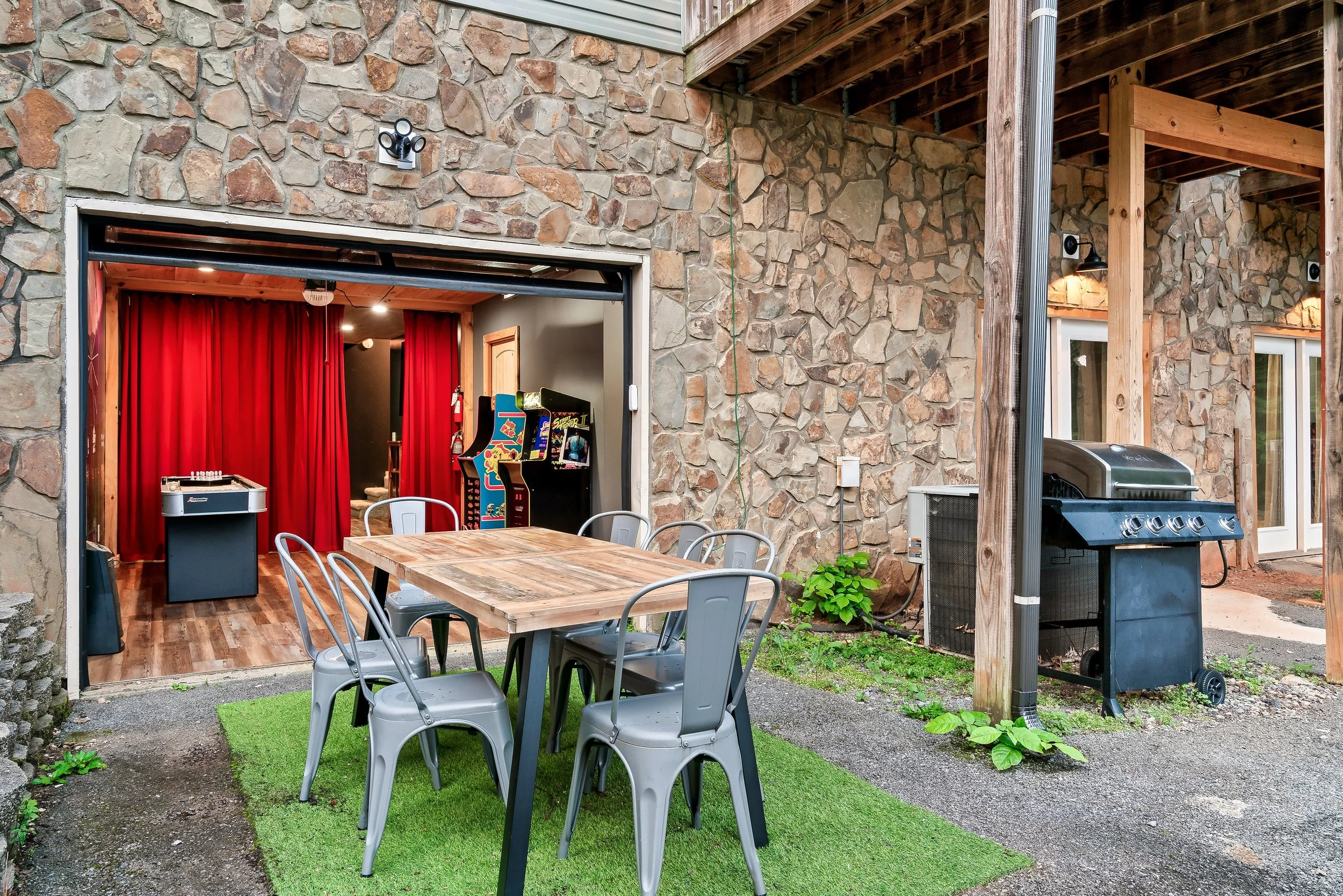 Back Yard- Twin Smoky Lodge.jpeg