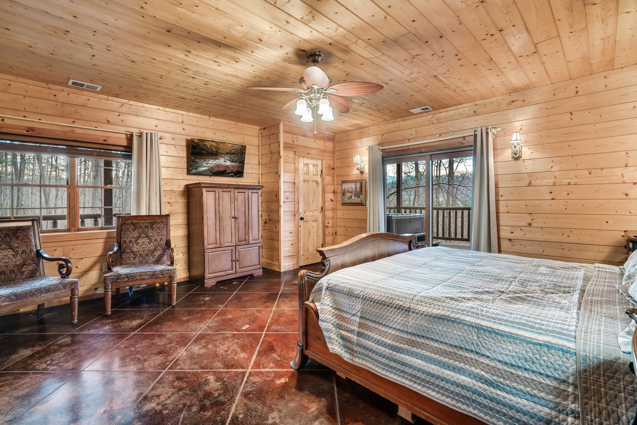 Bedroom 4 Lower Level- Legend.jpeg