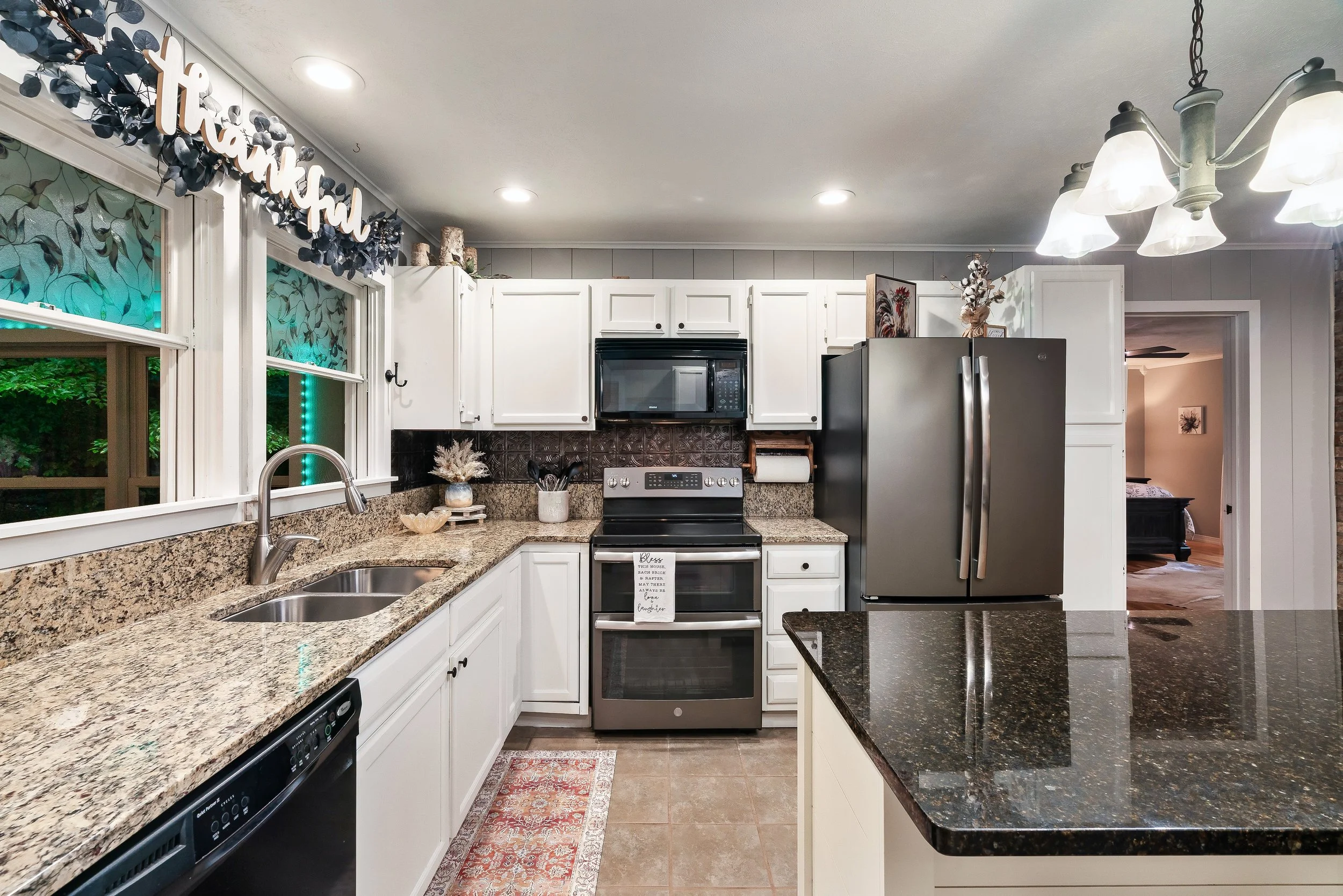 Kitchen- Peace In The Valley.jpeg