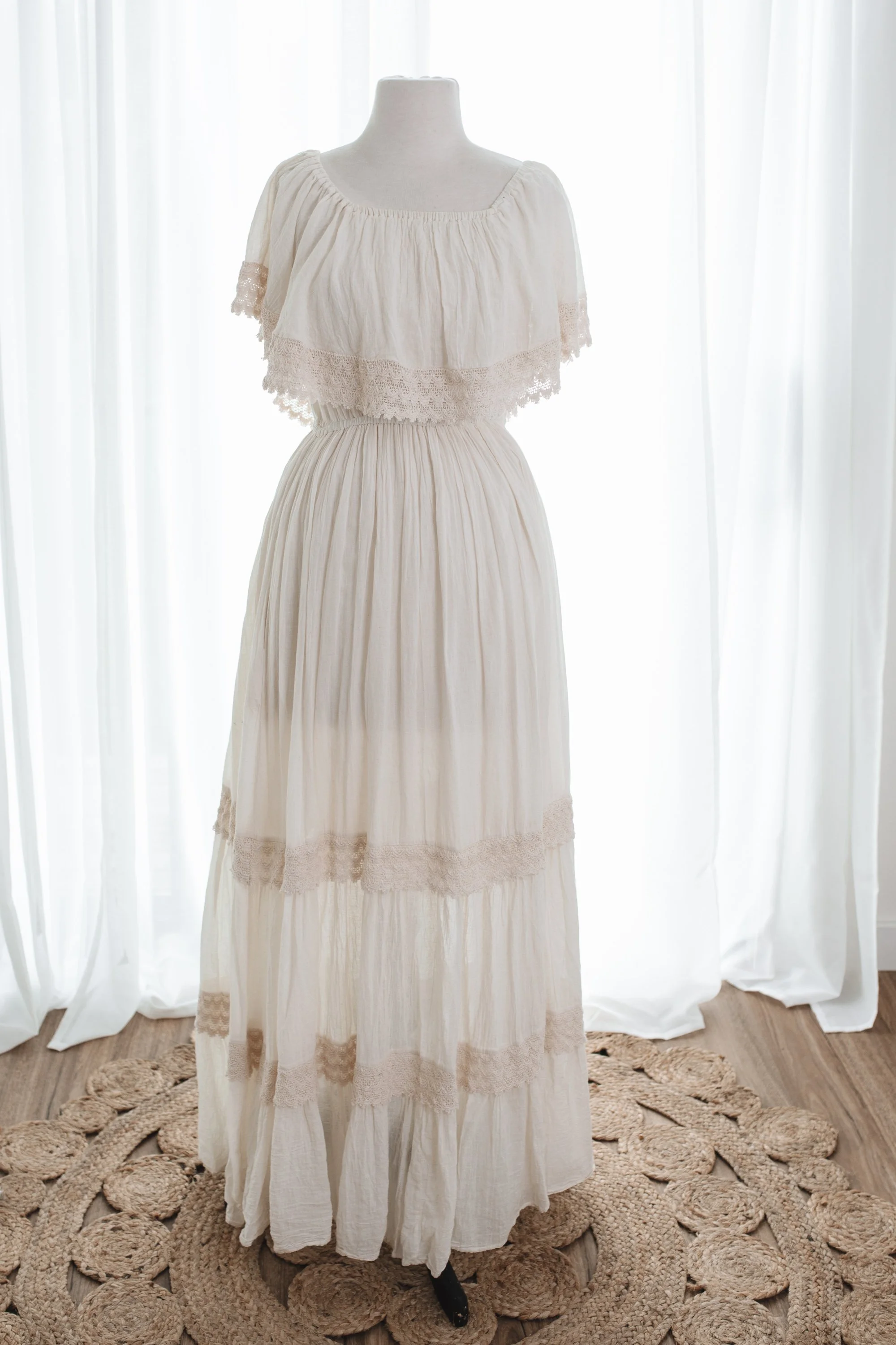 Hunter_Valley_Newcastle_Newborn_Photographer_client_Closet-29.jpg