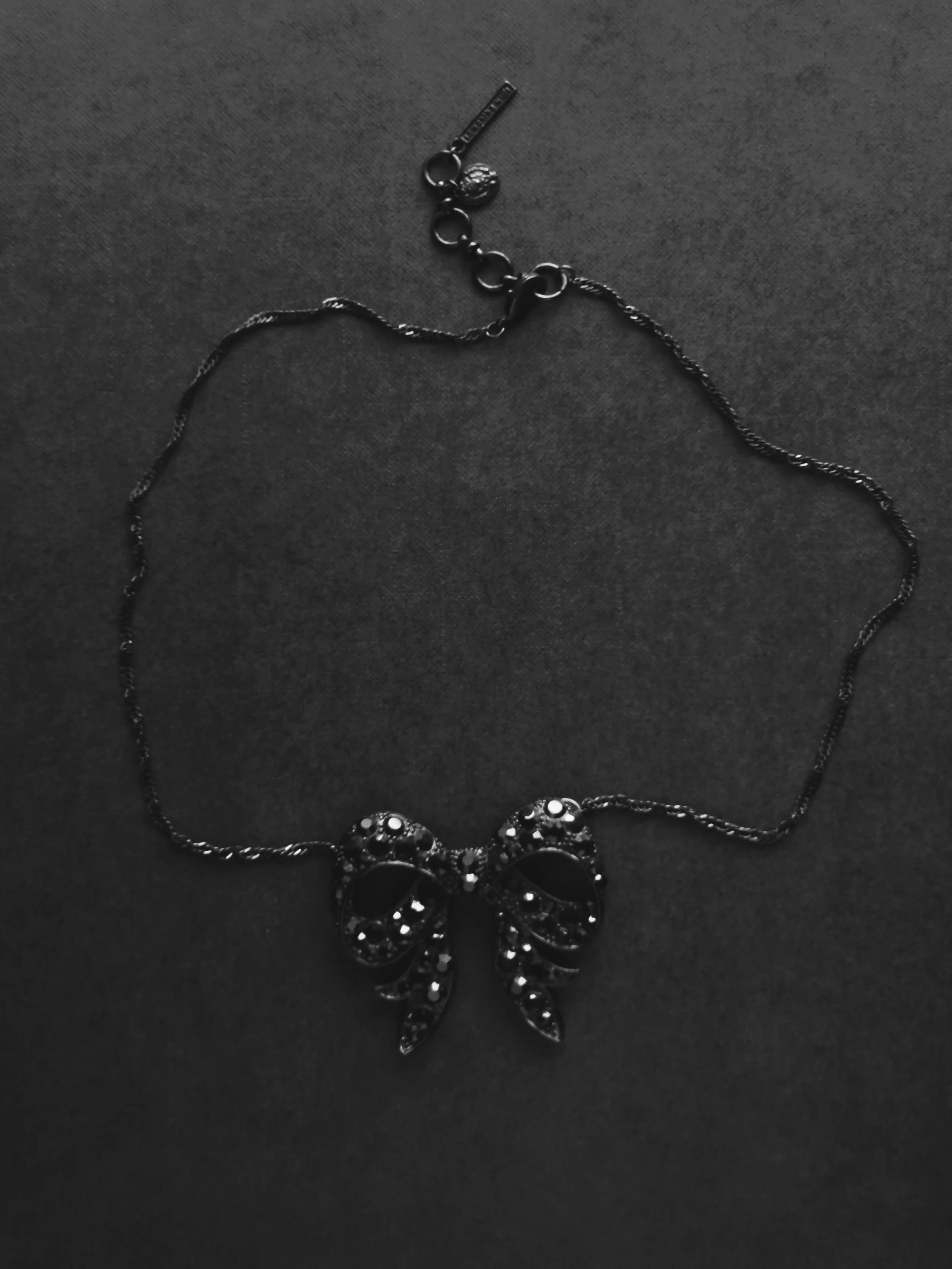 flat lay necklace