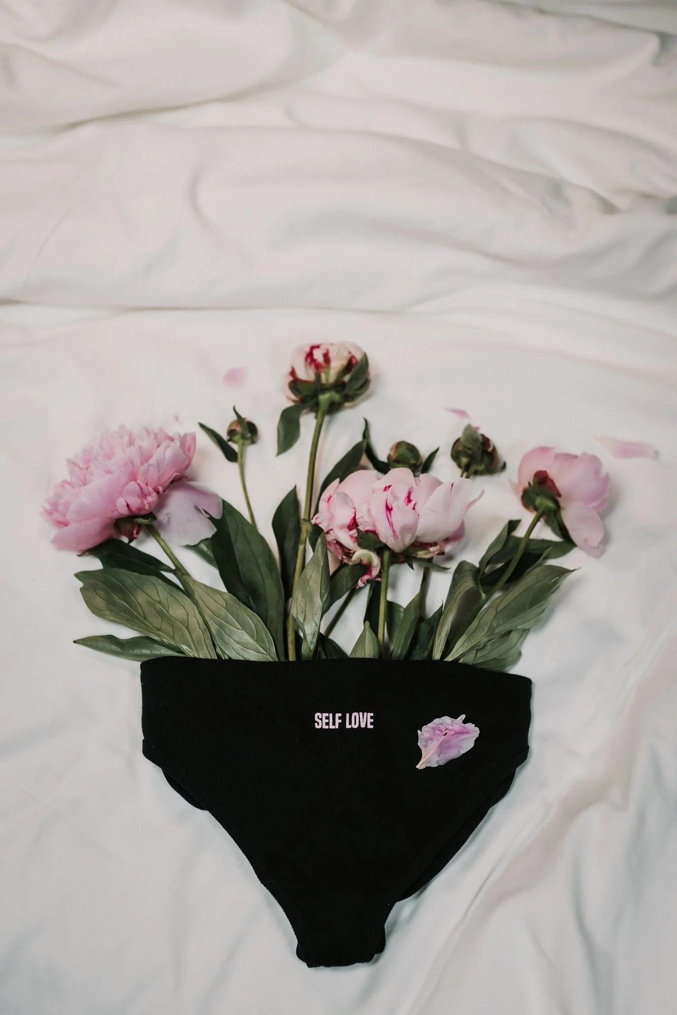 TouchedByFEM_MarijndeWijs_02 (1).JPG