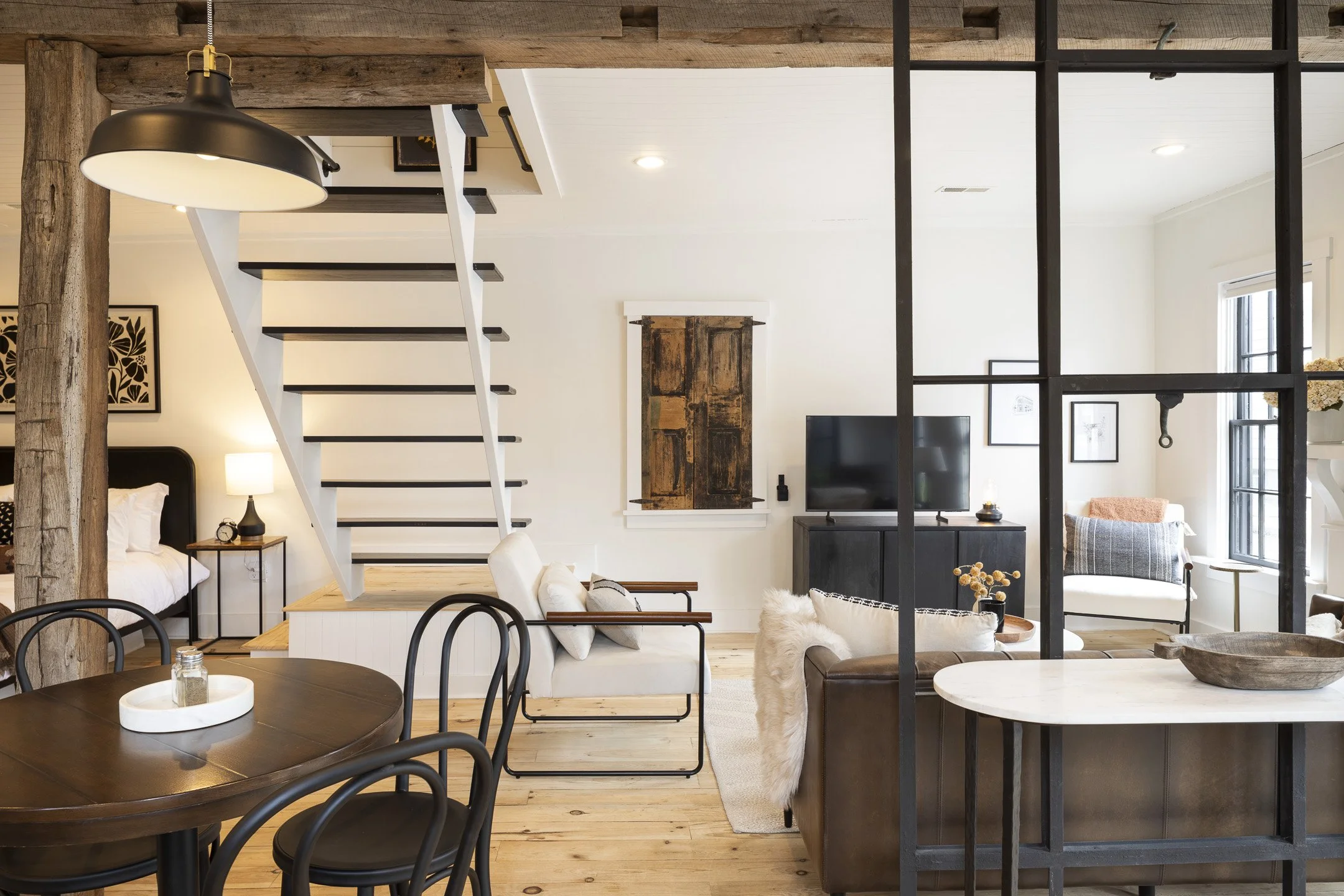 274 E Columbus Street-Drew-Lehman-02.jpg