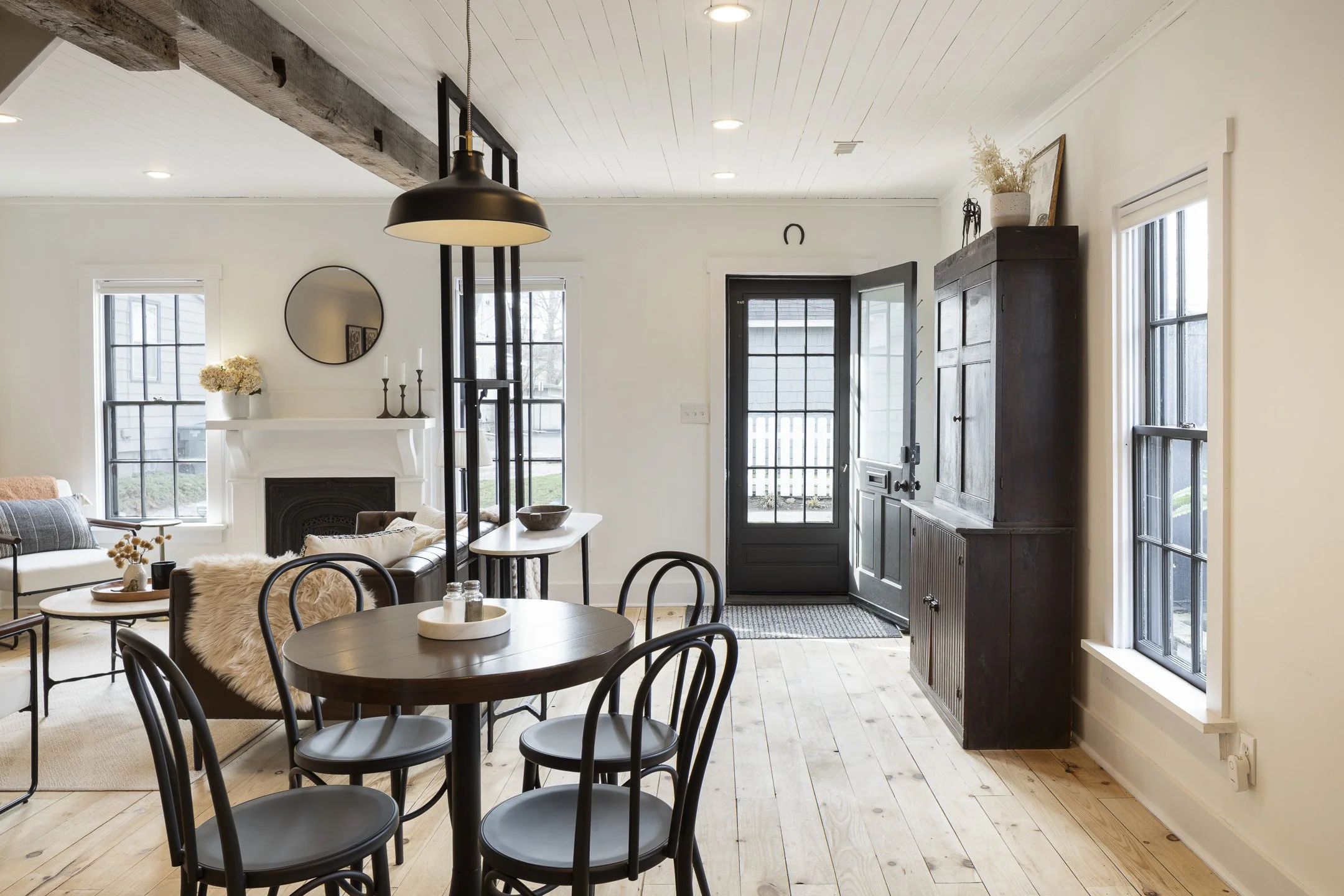 274 E Columbus Street-Drew-Lehman-01.jpg